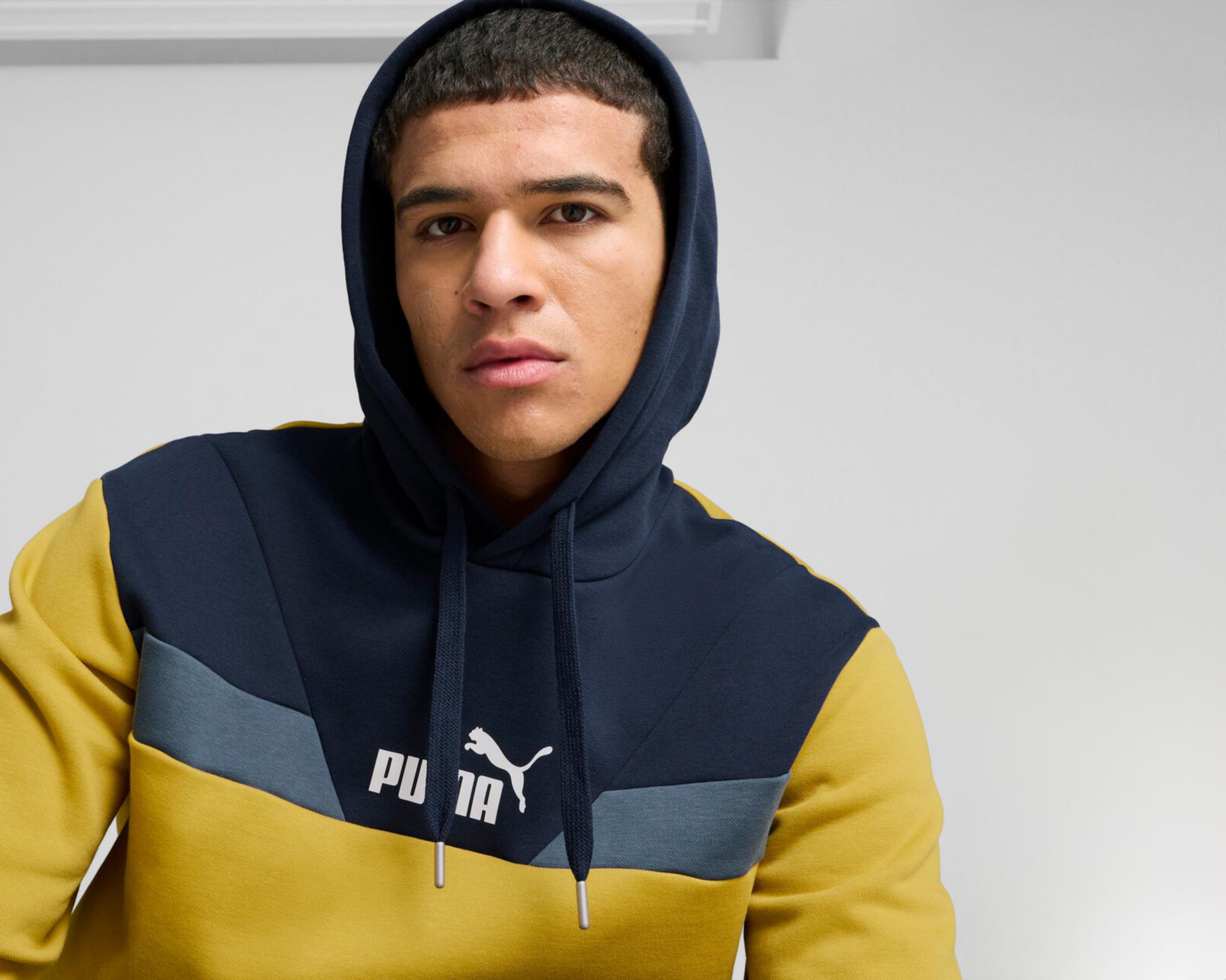 Foto 6 pulgar | Sudadera Puma Power Colorblock Hoodie para Hombre