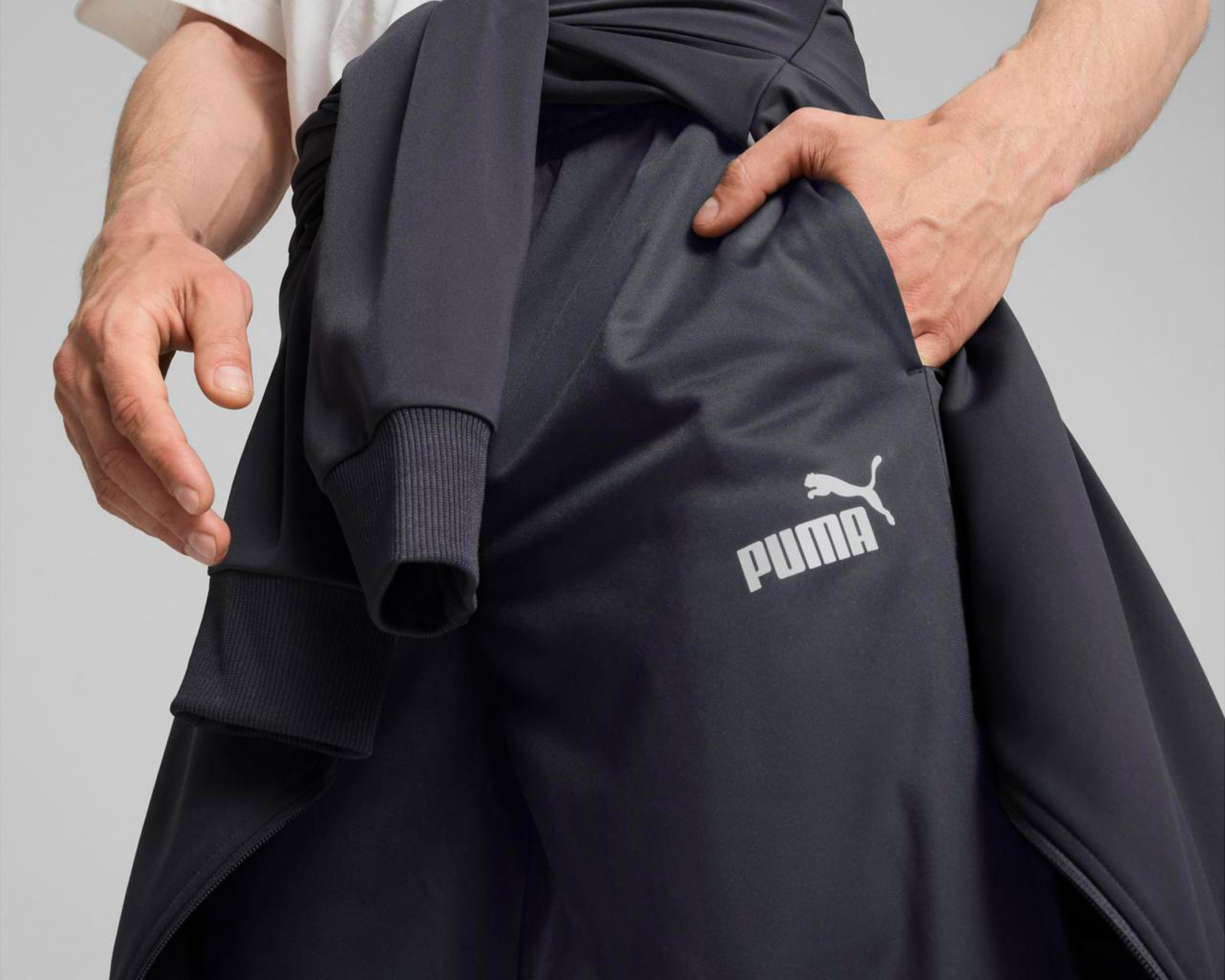 Foto 8 pulgar | Pants y Chamarra Puma para Hombre