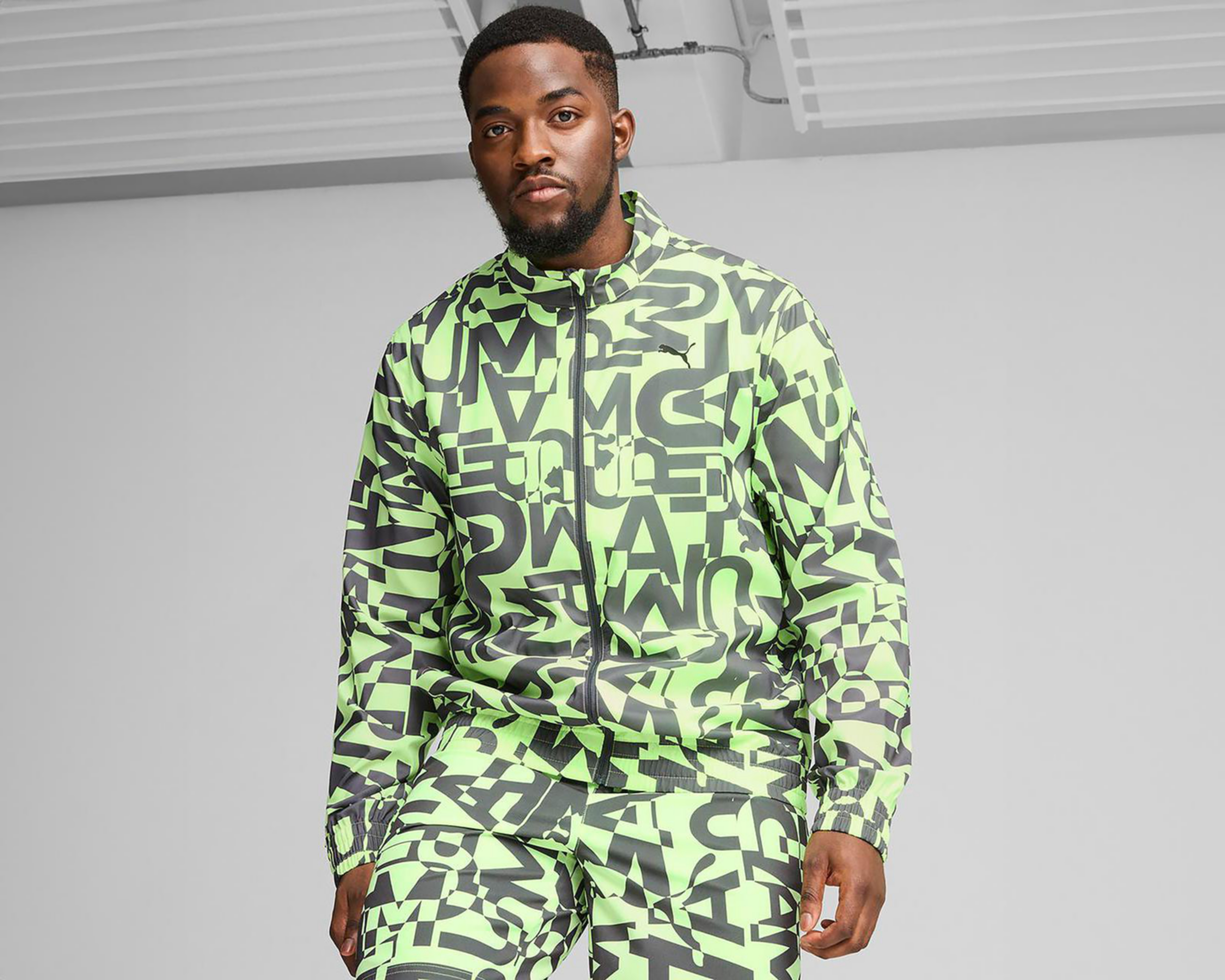 Foto 4 pulgar | Chamarra de Entrenamiento Puma All-Over Print Drycell para Hombre