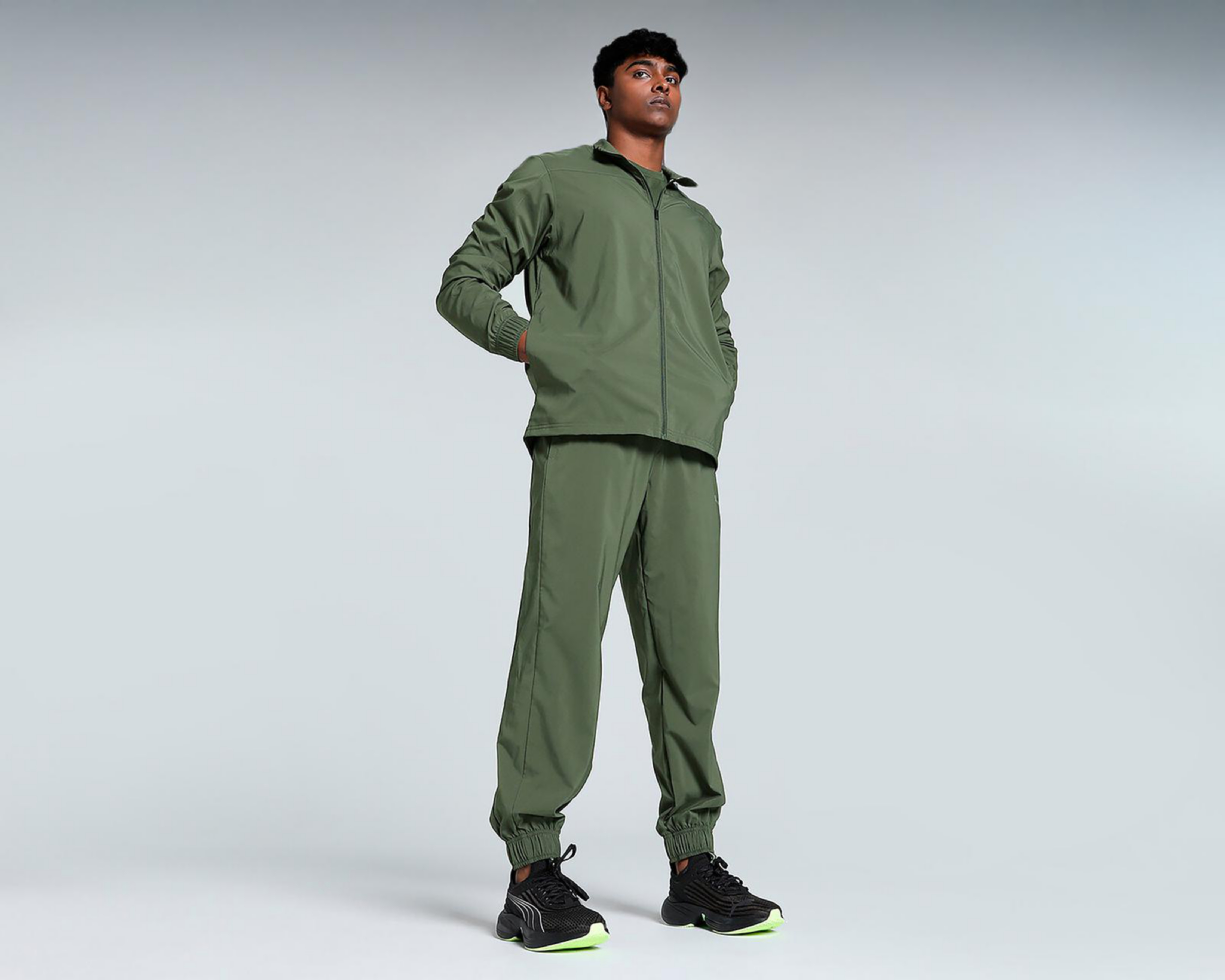 Foto 4 pulgar | Pants y Chamarra Puma DryCELL para Hombre