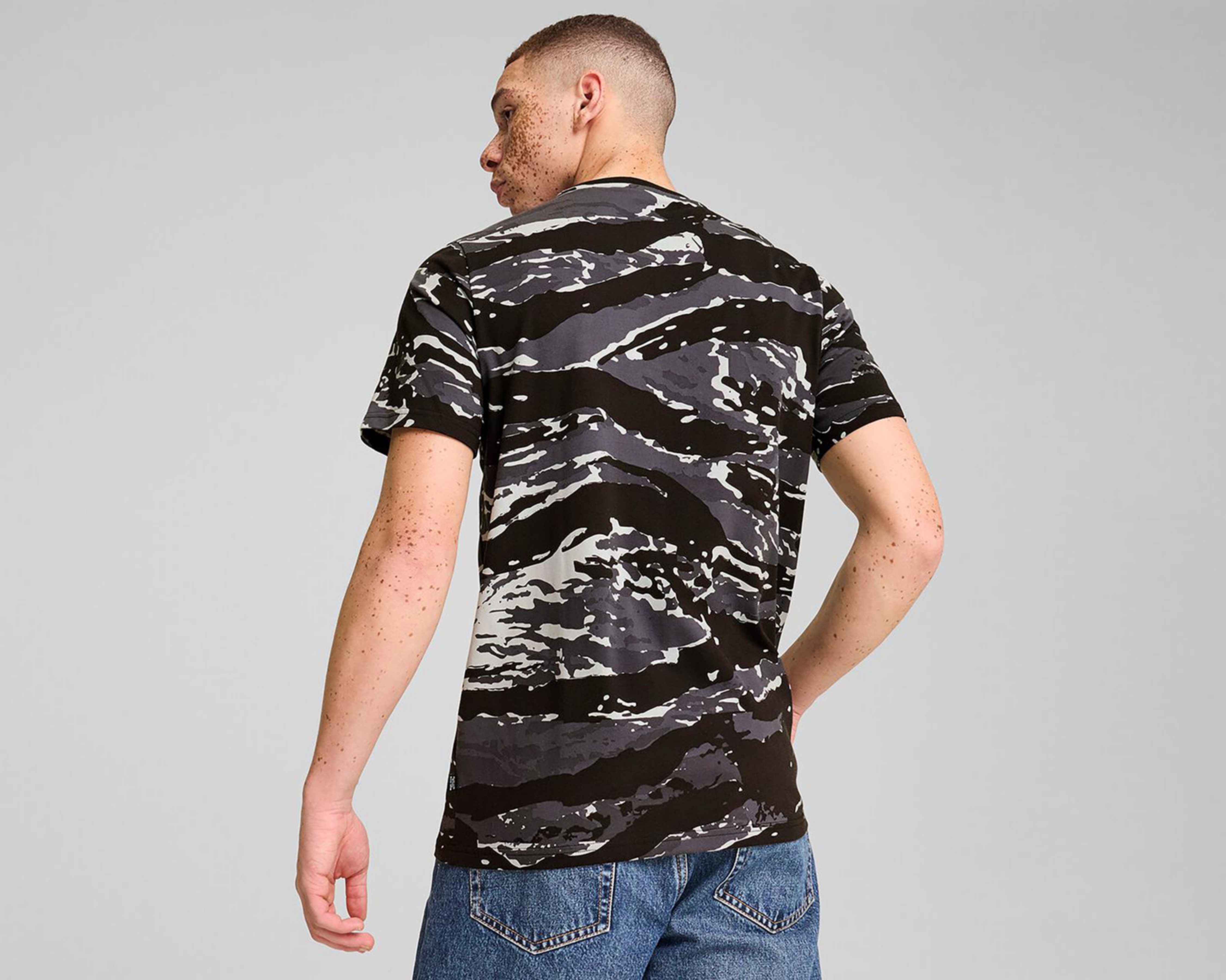 Foto 4 pulgar | Playera de Entrenamiento Puma Ess+ Camo AOP para Hombre