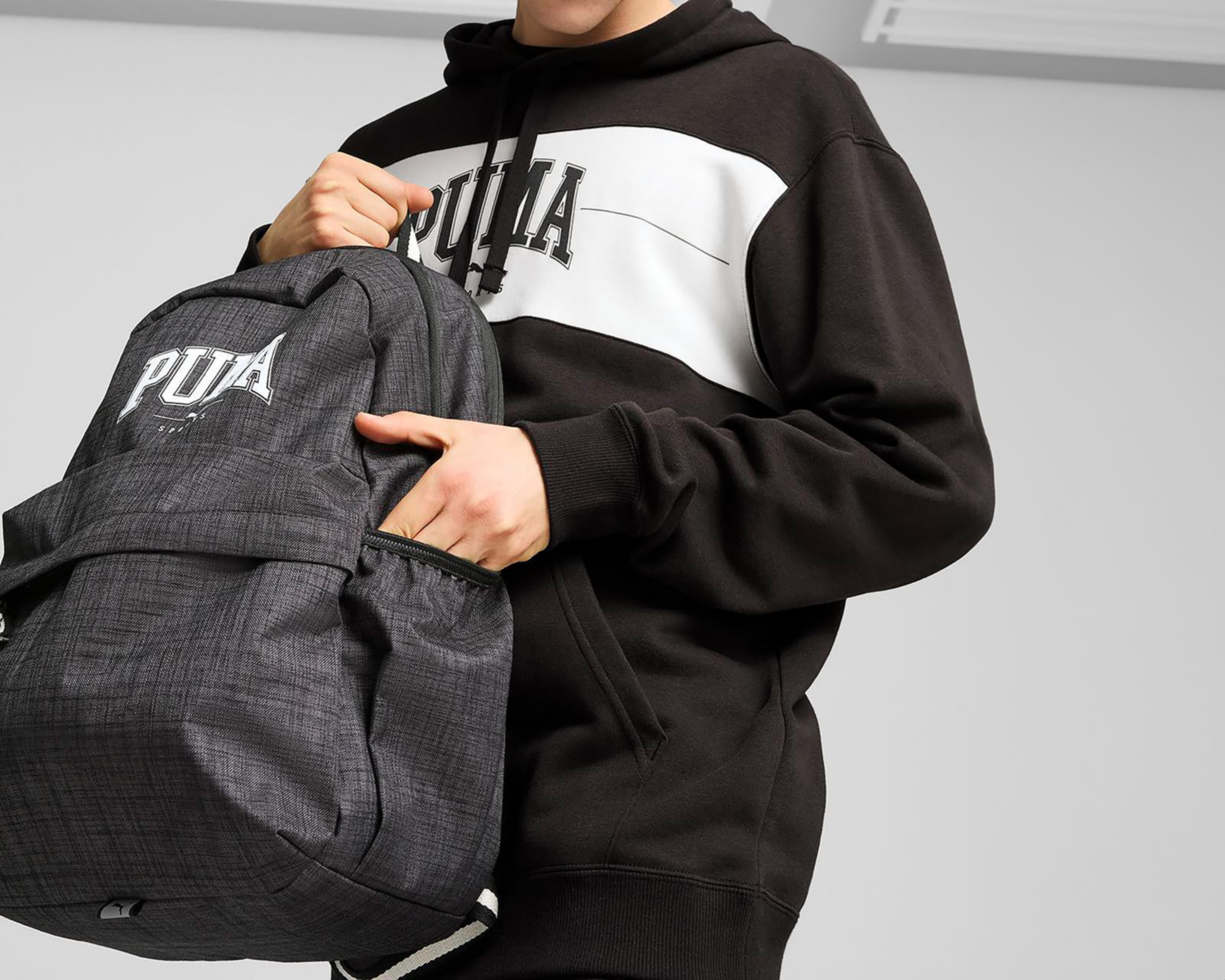 Foto 6 pulgar | Mochila Puma Squad Backpack Gris