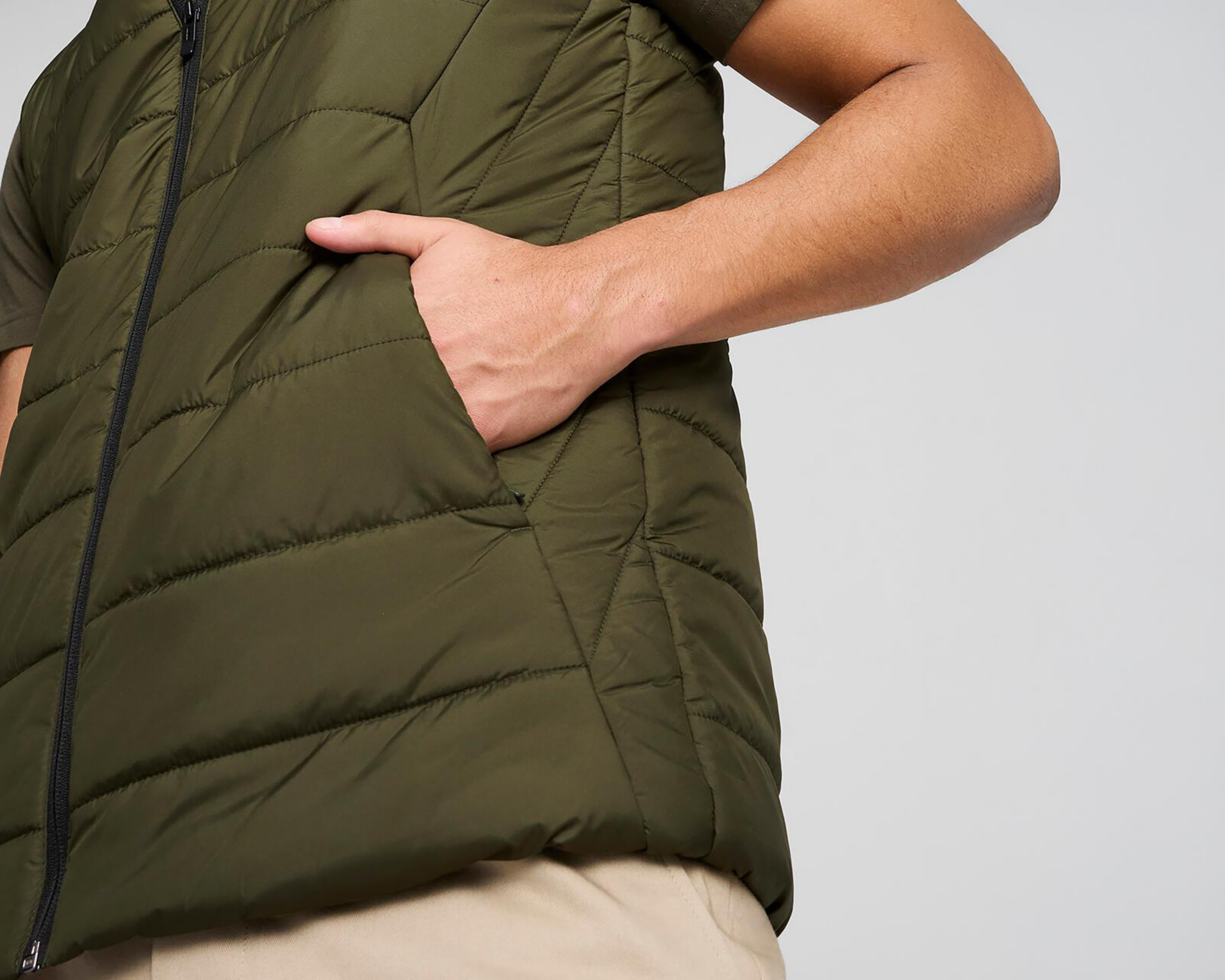 Foto 5 | Chaleco de Entrenamiento Puma Essentials RainCELL para Hombre