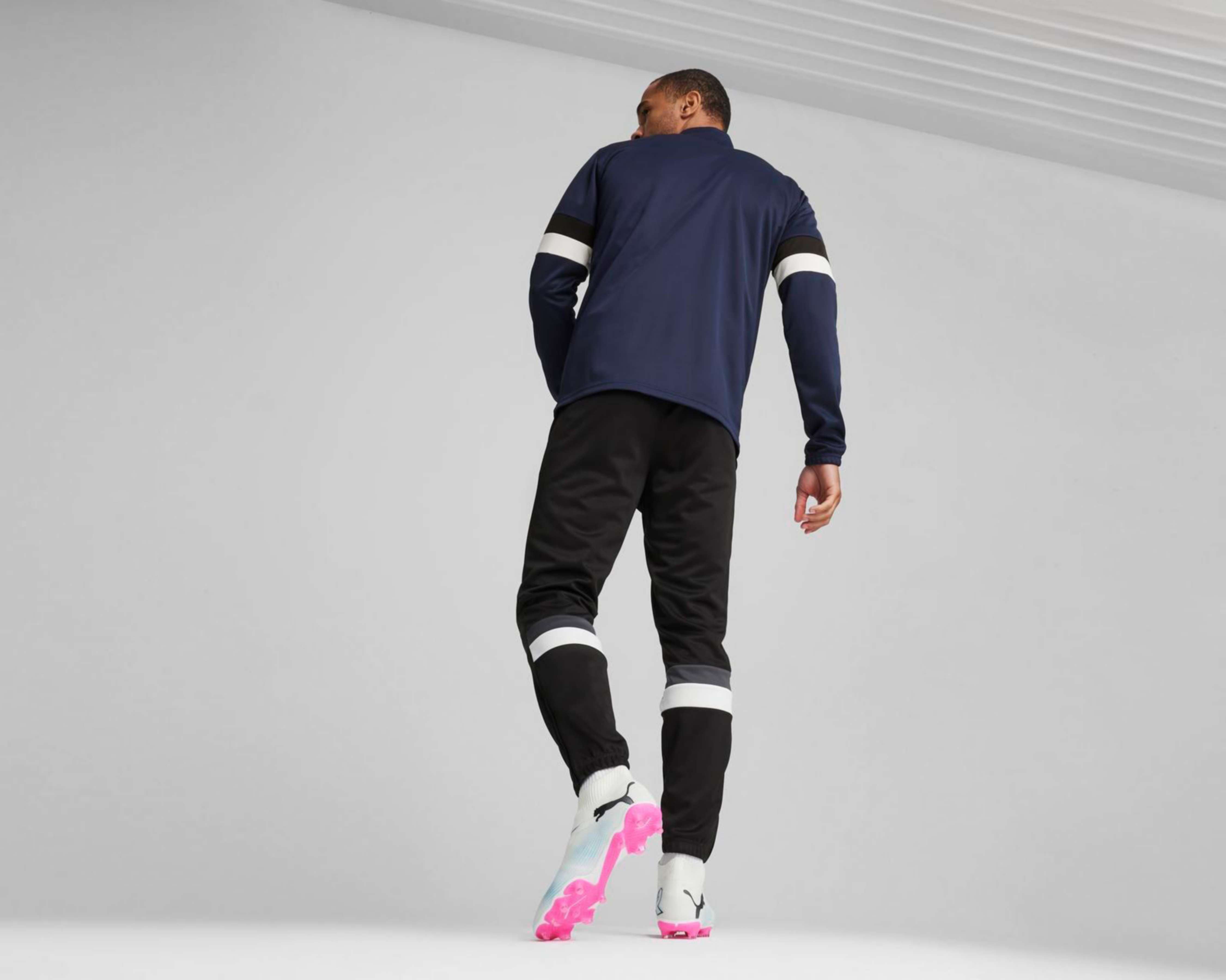 Foto 4 | Pants y Chamarra Puma para Hombre