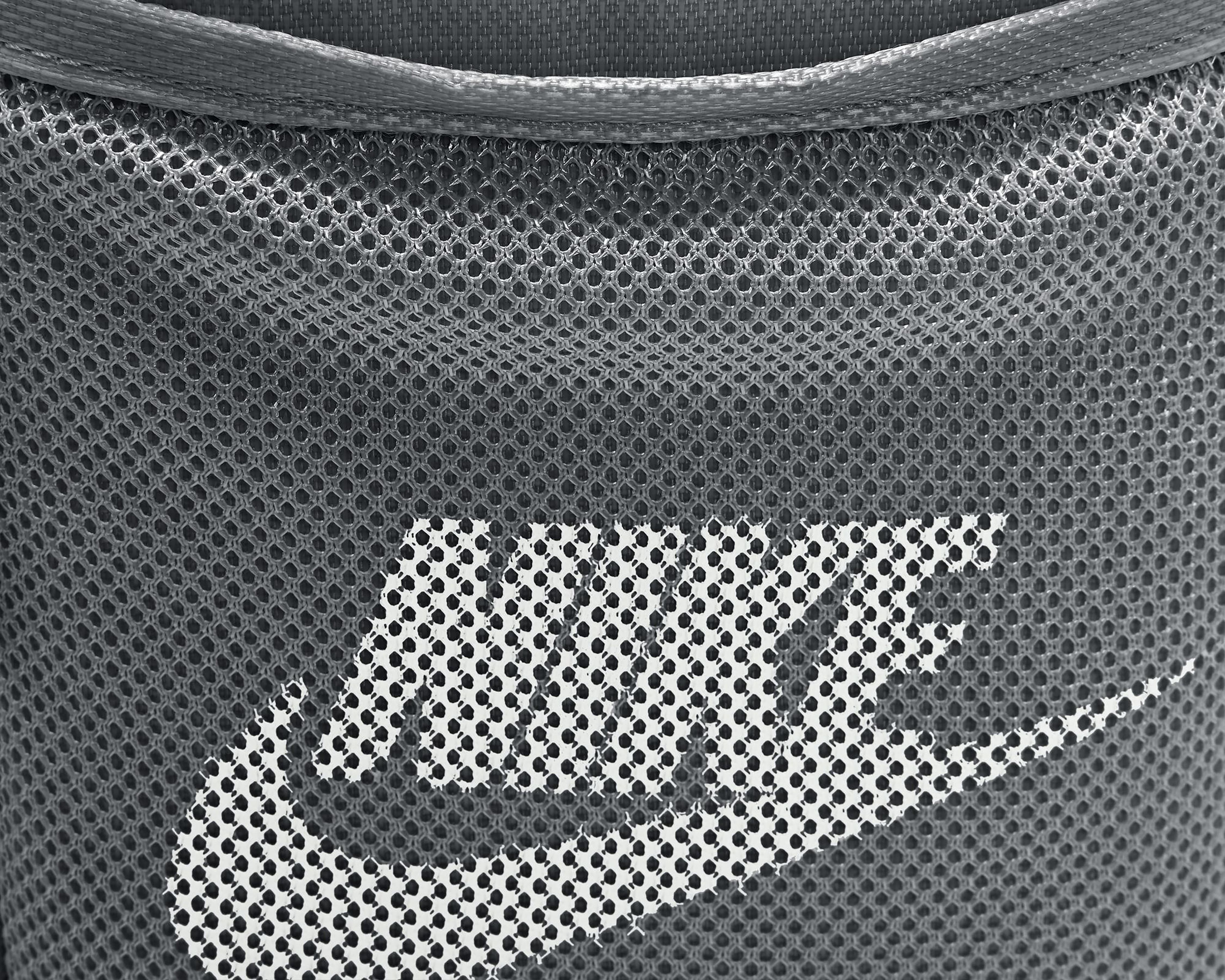 Foto 6 pulgar | Messenger Nike Heritage