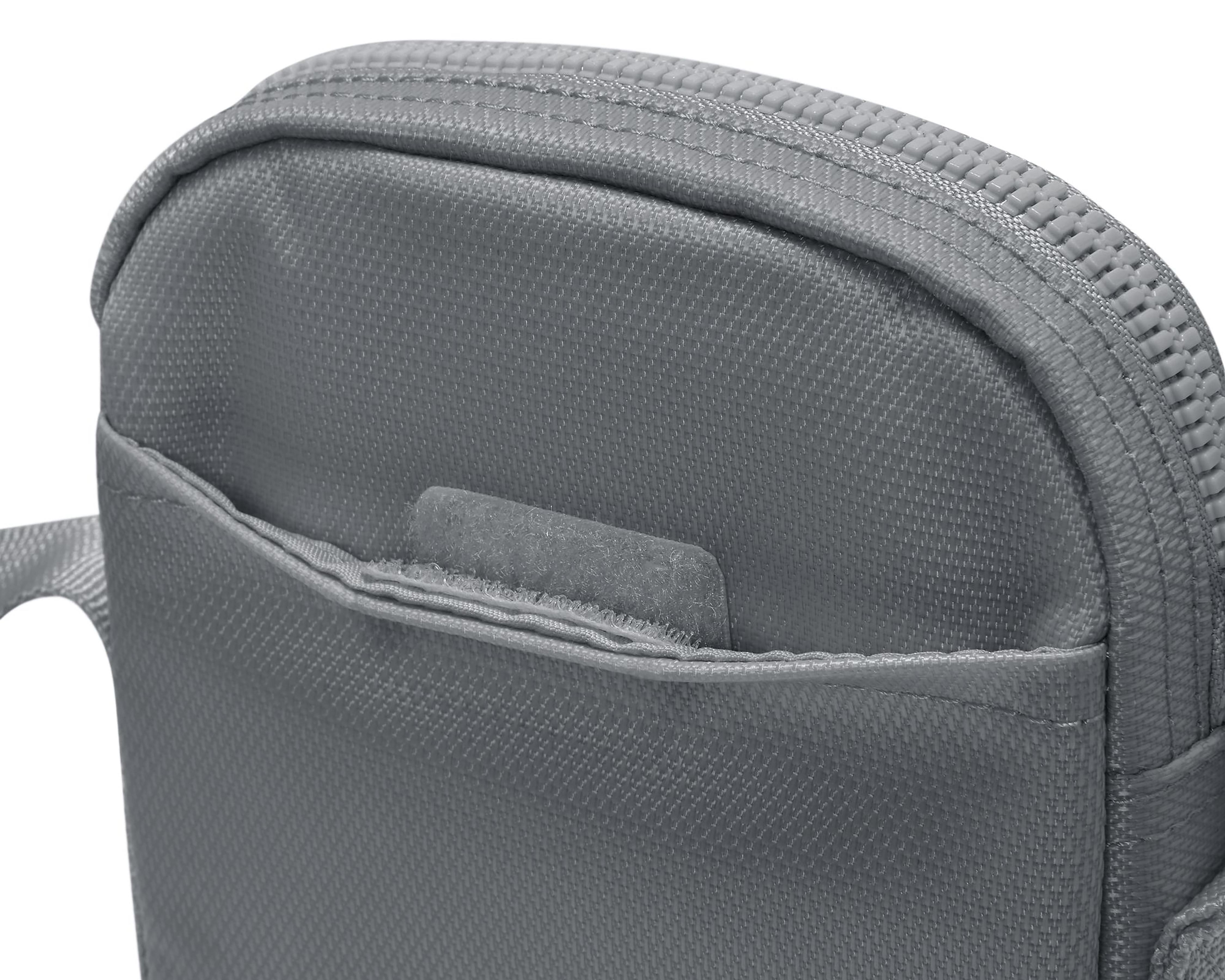 Foto 7 pulgar | Messenger Nike Heritage