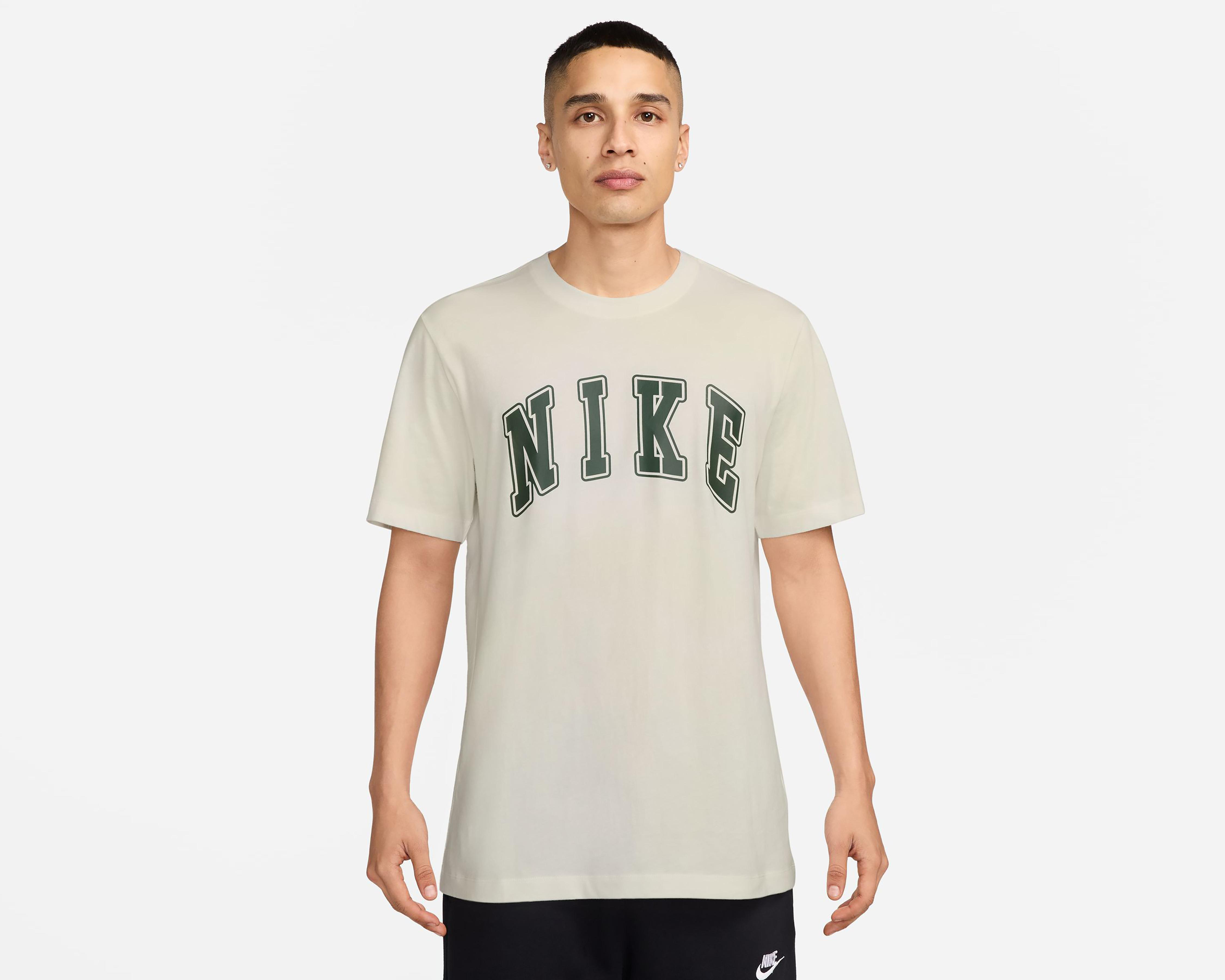 Playera Nike Sportswear Club de Entrenamiento