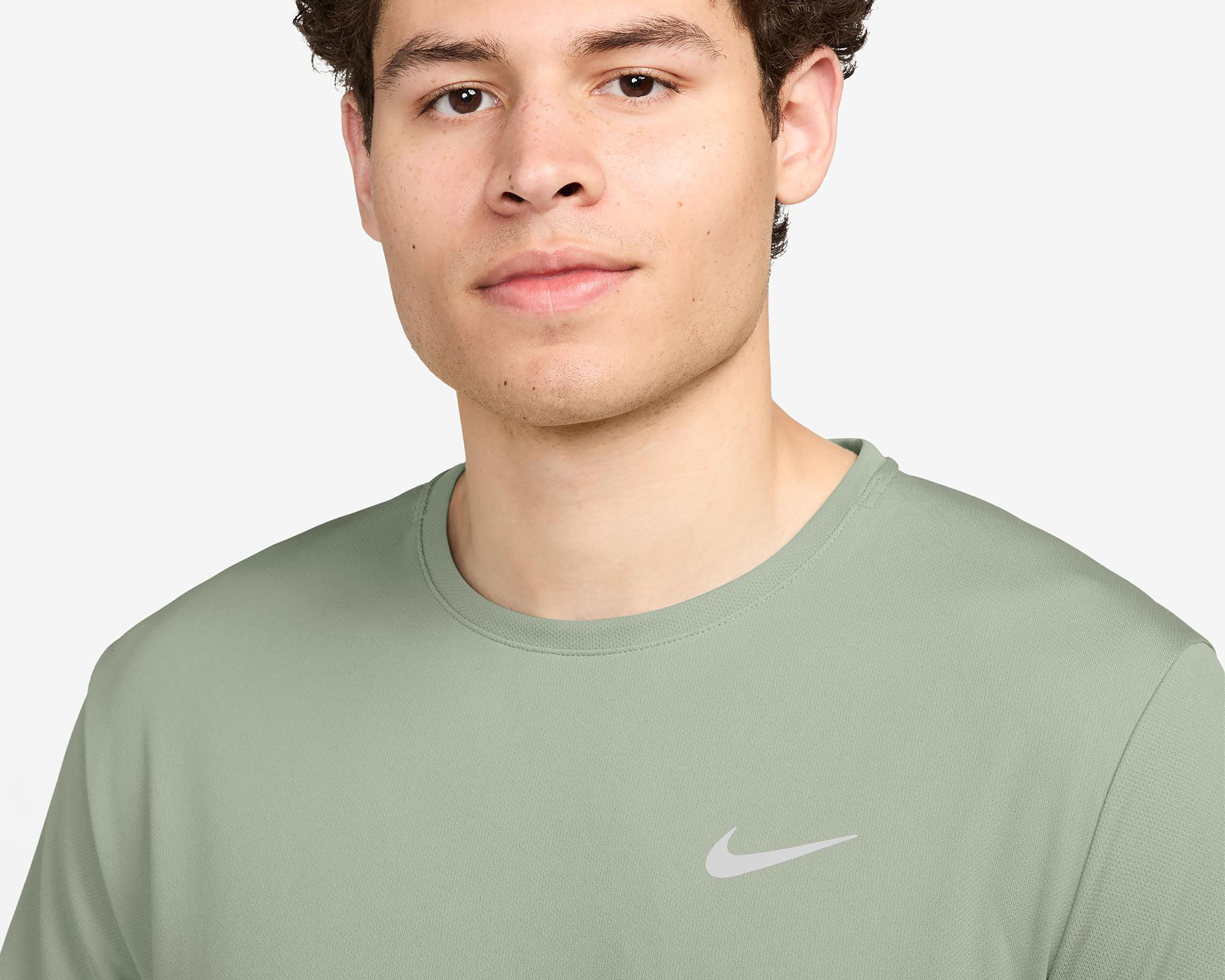 Foto 4 pulgar | Playera Nike Dri-FIT Miller para Correr