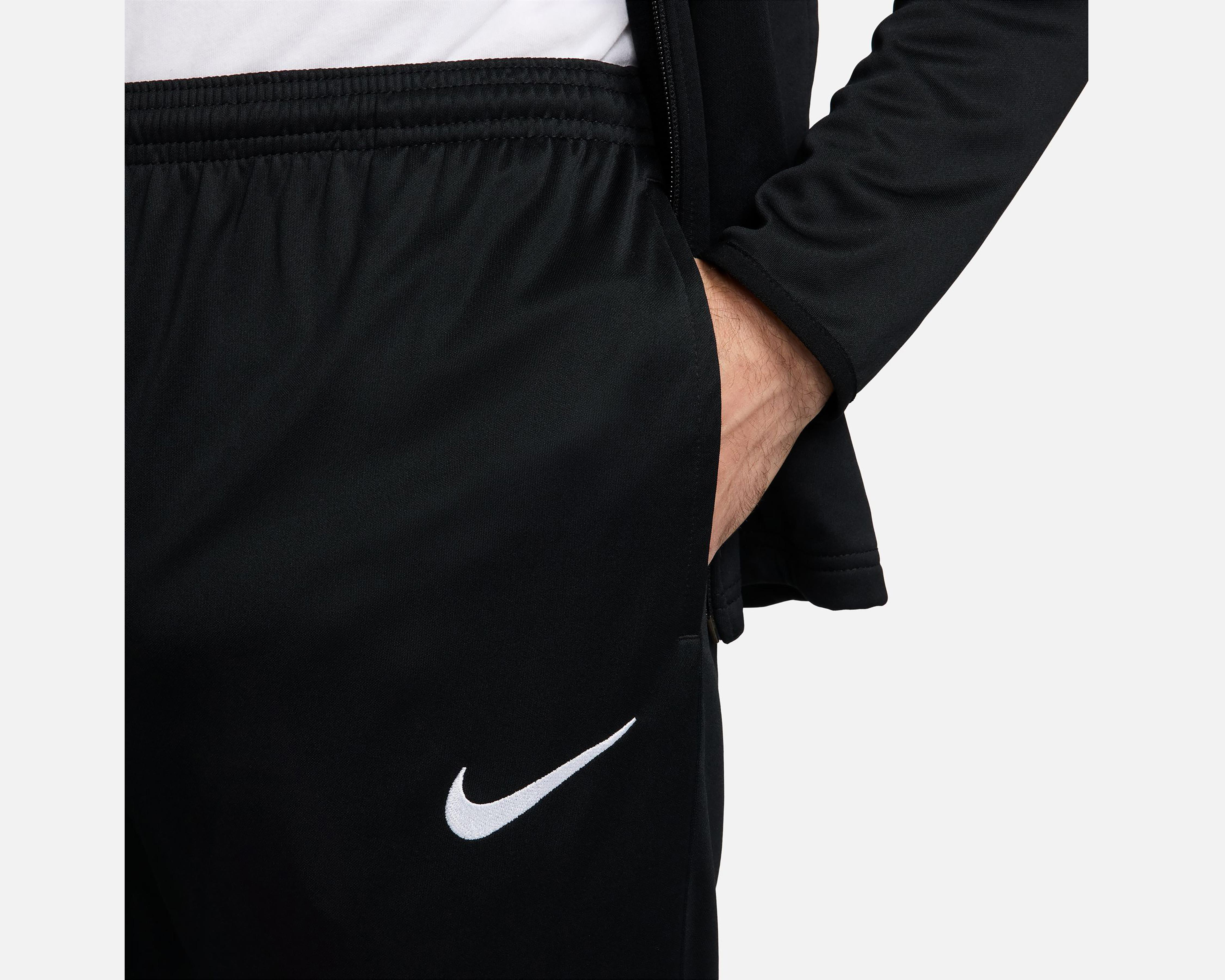 Foto 7 pulgar | Pants y Chamarra Nike para Hombre