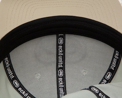 Foto 6 | Gorra Plana Eckó Unltd.
