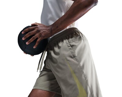 Foto 2 | Short Deportivo Nike Form Dri-FIT para Hombre