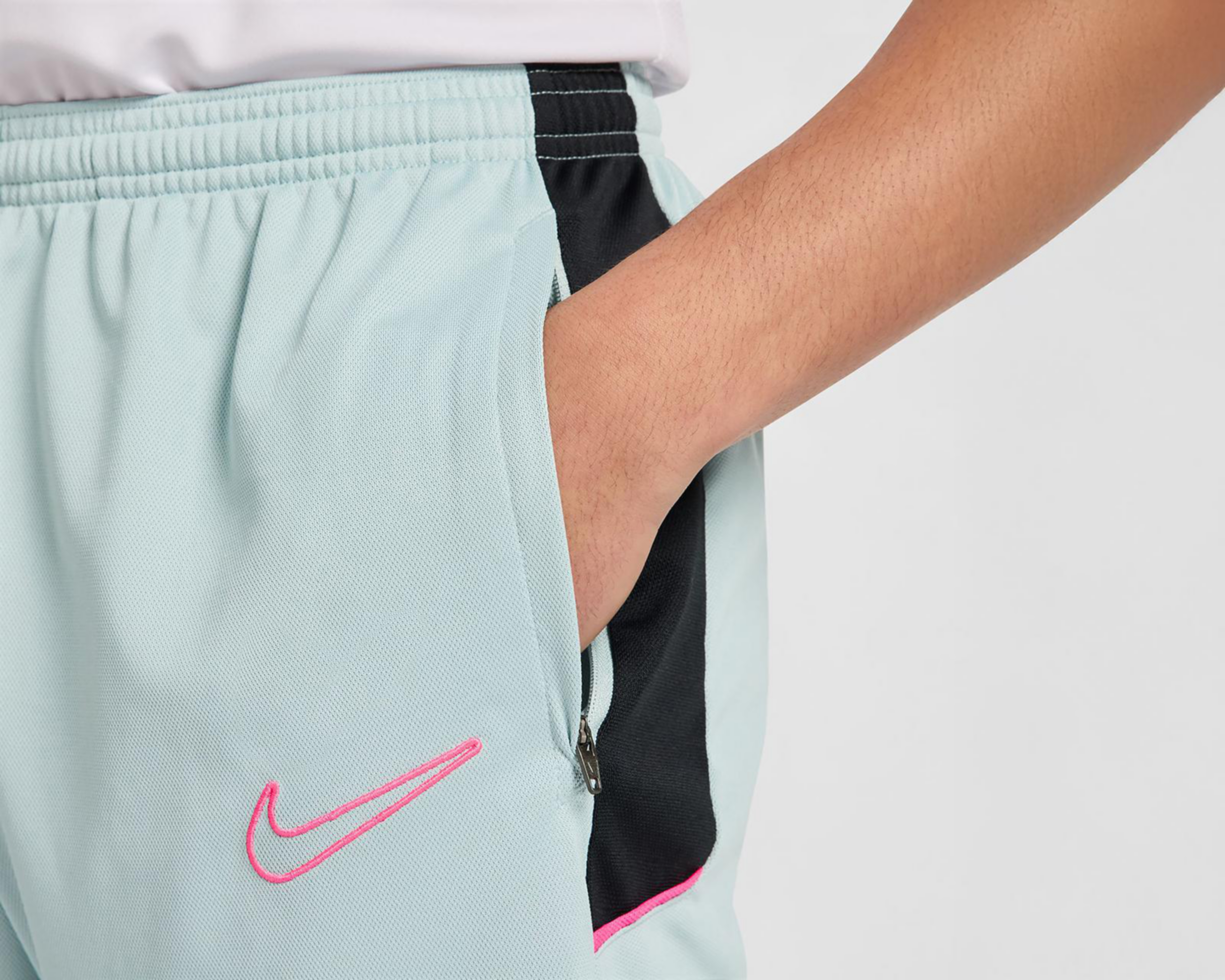 Foto 10 pulgar | Conjunto Deportivo de Pants y Chamarra Nike Dri-FIT para Hombre