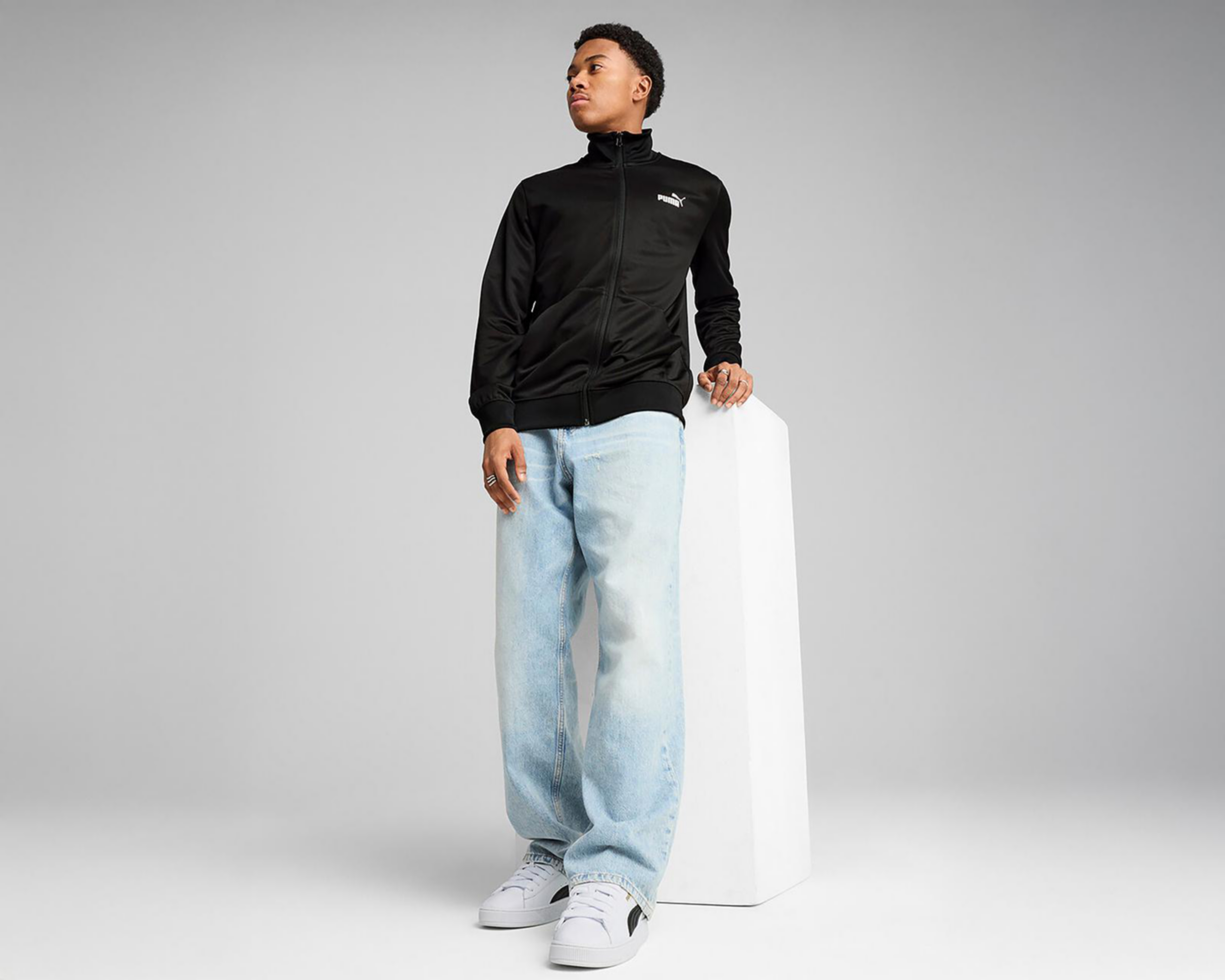 Foto 1 | Chamarra Deportiva Puma Essentials para Hombre