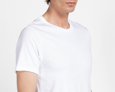 Foto 4 | Playera Interior Cuello Redondo Umbro para Hombre 3 Piezas