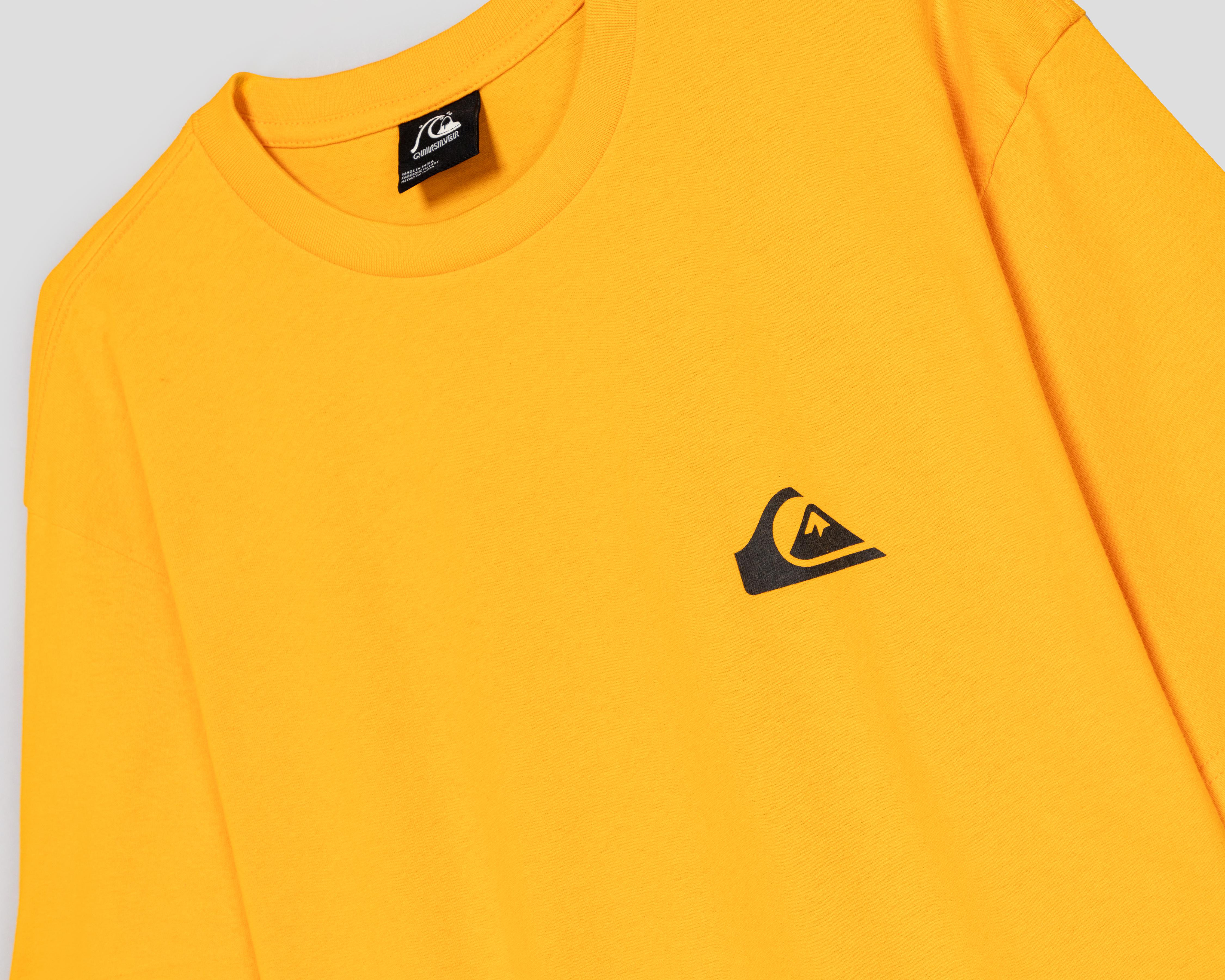 Foto 4 pulgar | Playera de Cuello Redondo Amarilla Quiksilver para Hombre