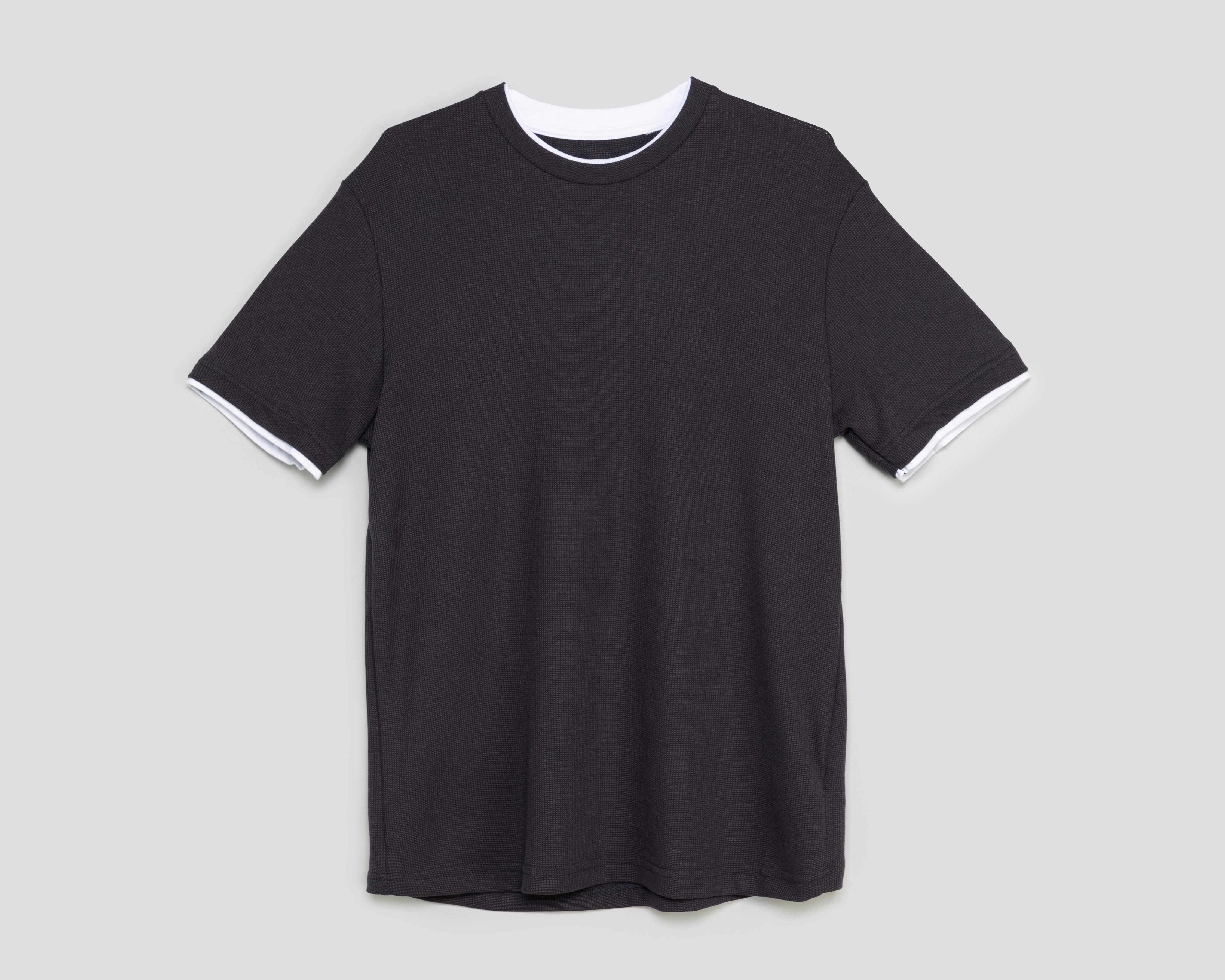 Playera de Cuello Redondo Negra Refill para Hombre
