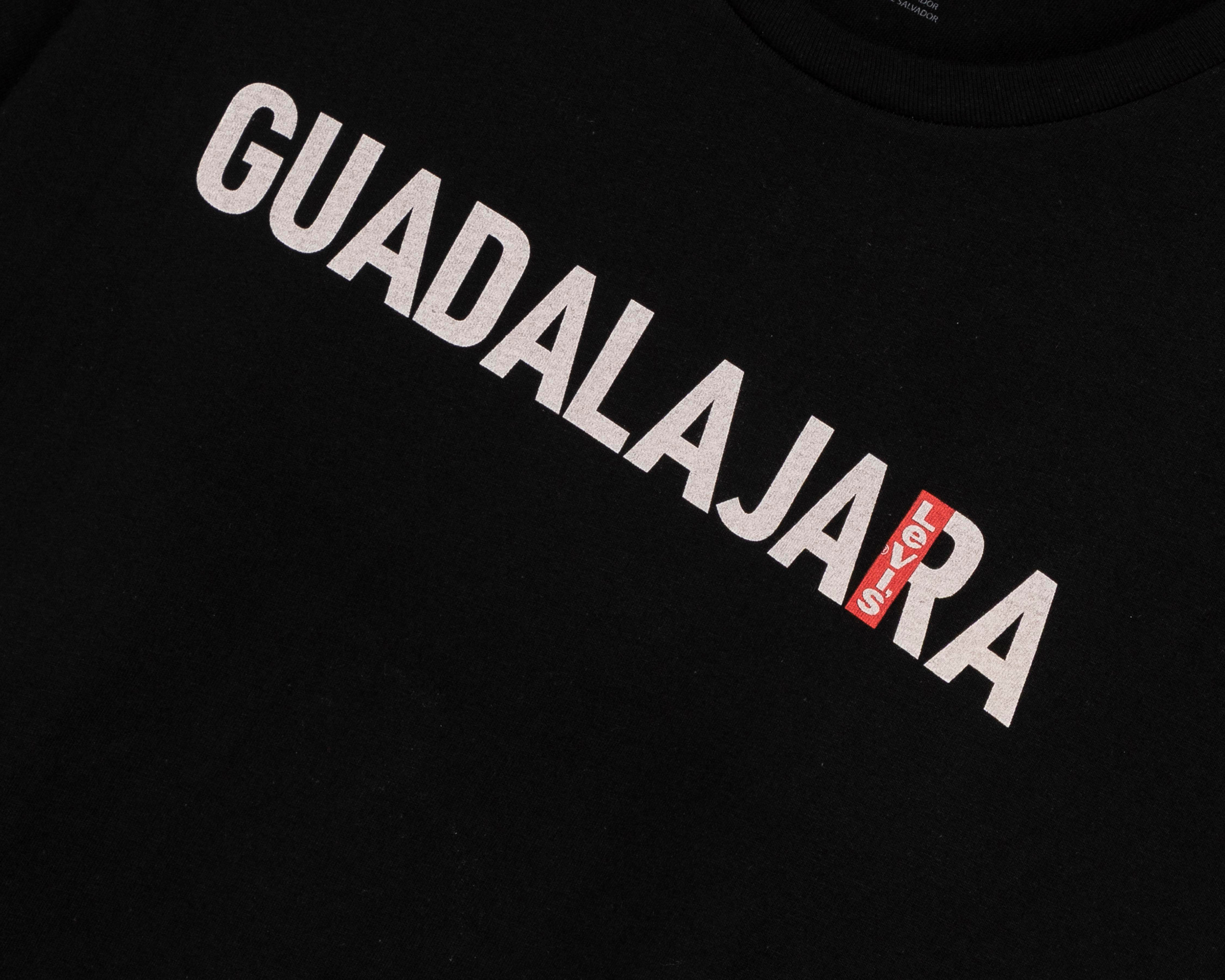 Foto 4 pulgar | Playera de Cuello Redondo Negra Levi's para Hombre