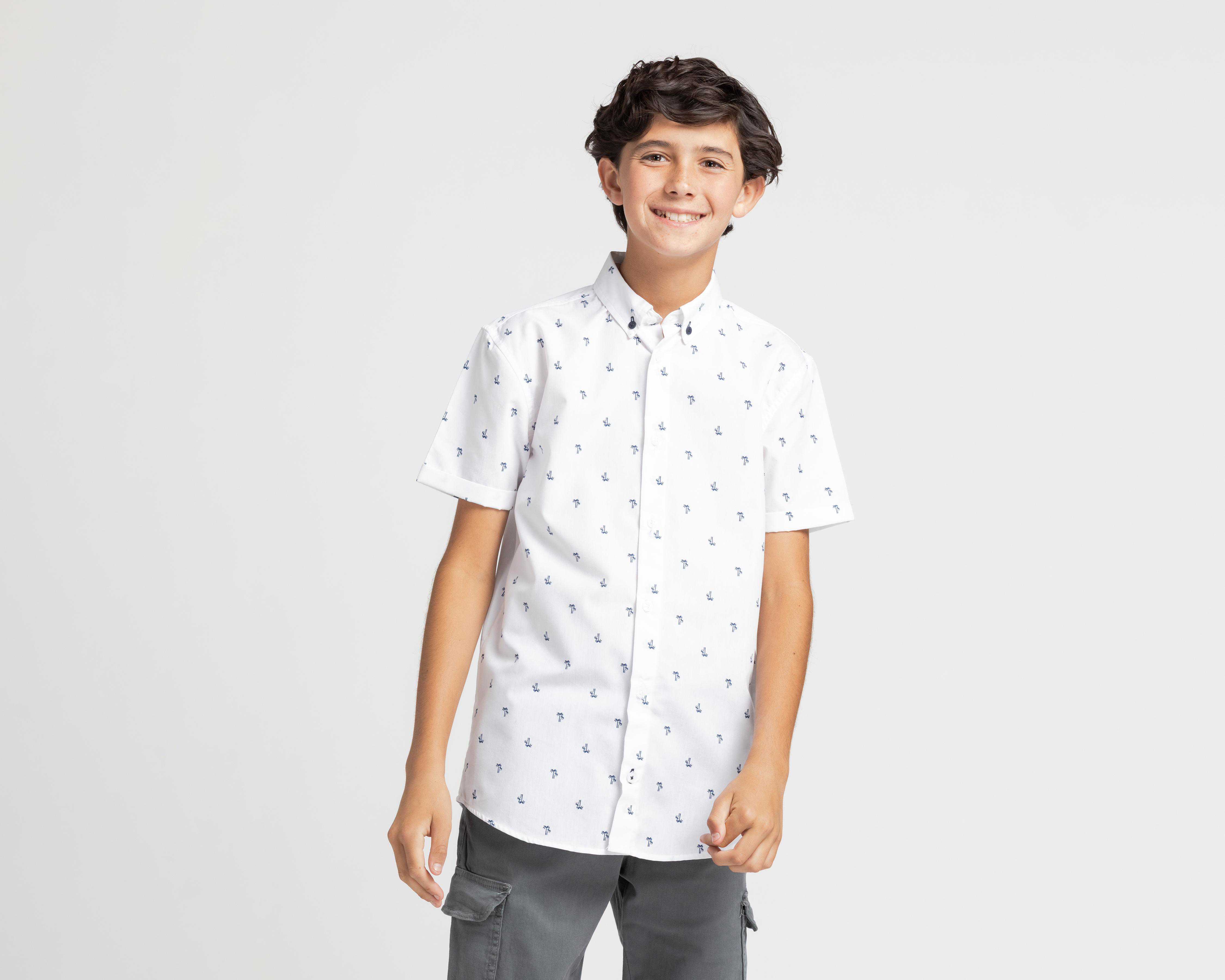 Camisa Refill Manga Corta con Palmeras Juvenil $159