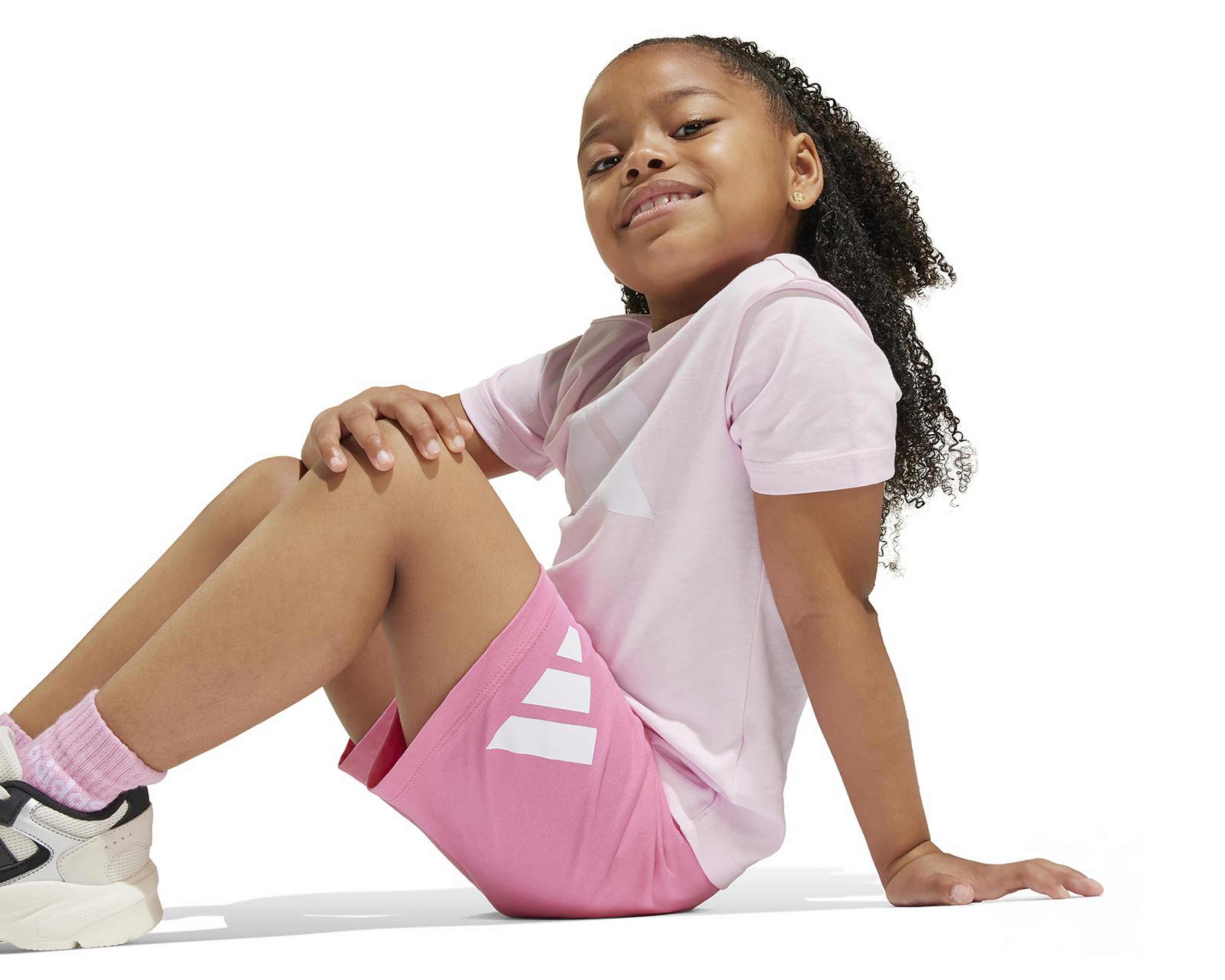 Foto 4 pulgar | Playera y Short Adidas Deportivo para Niña