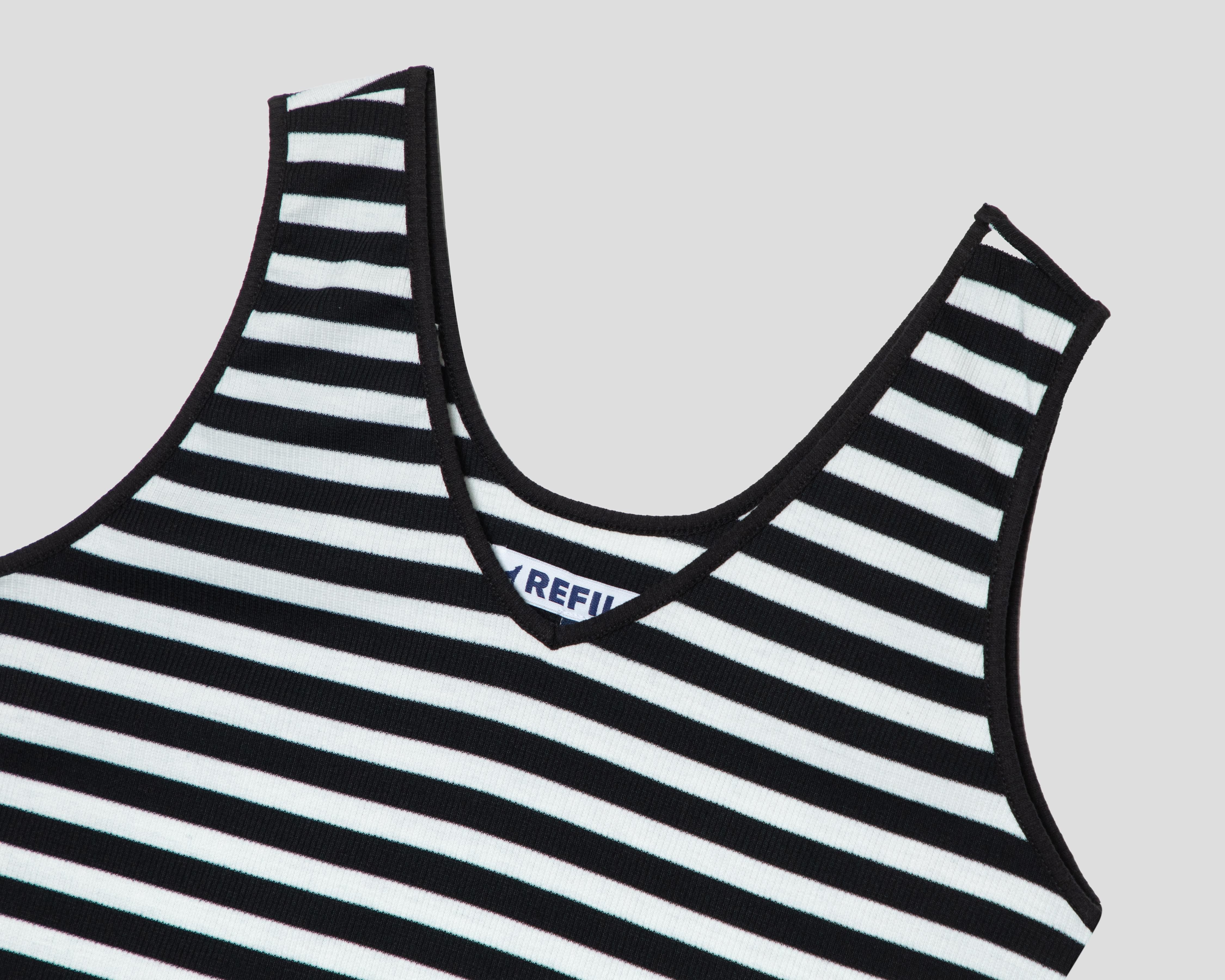 Foto 3 | Playera sin Mangas Refill para Mujer