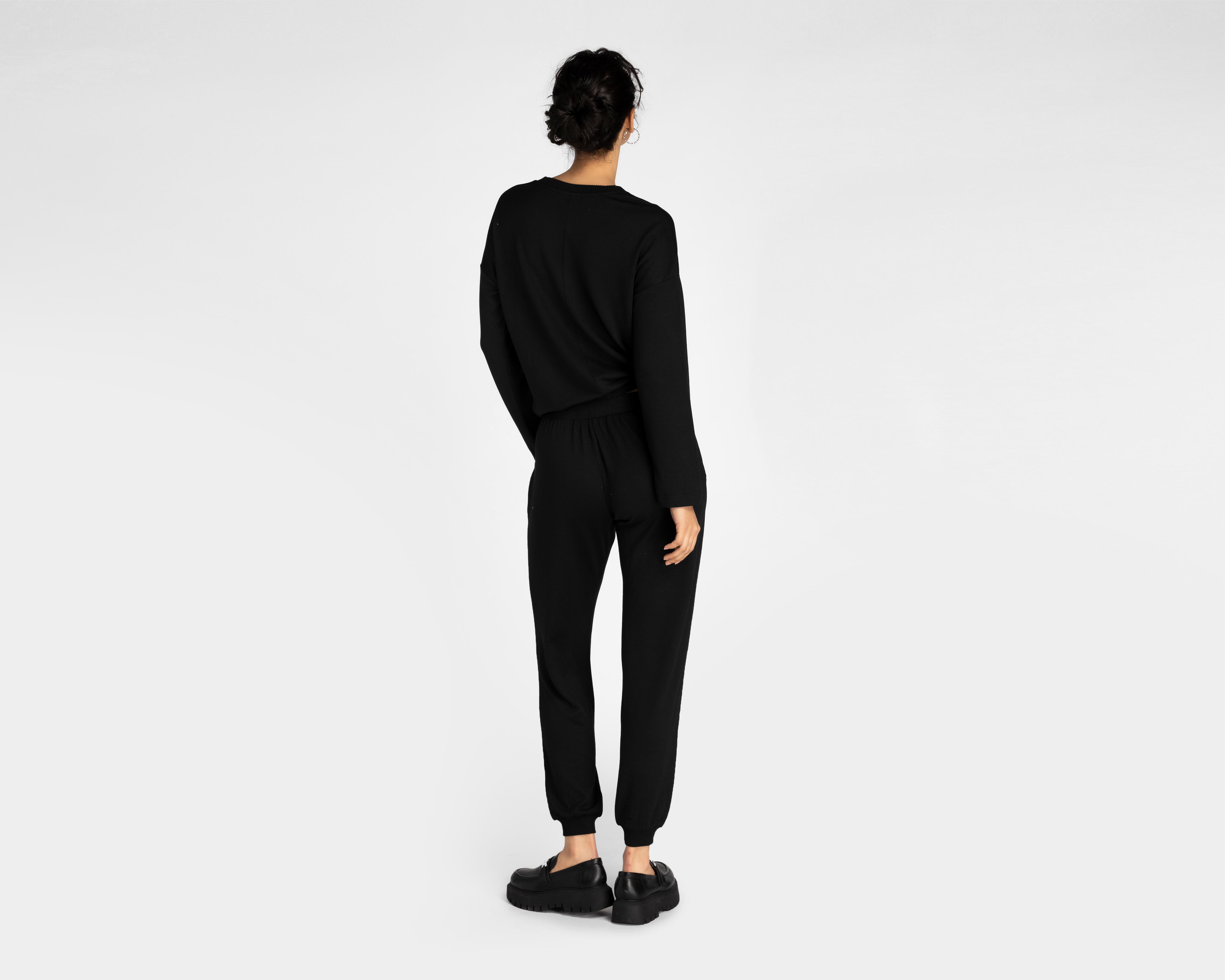 Foto 3 pulgar | Pants y Sudadera Refill para Mujer
