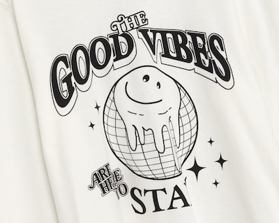 Foto 3 | Playera Lucky Star Blanca Manga Larga