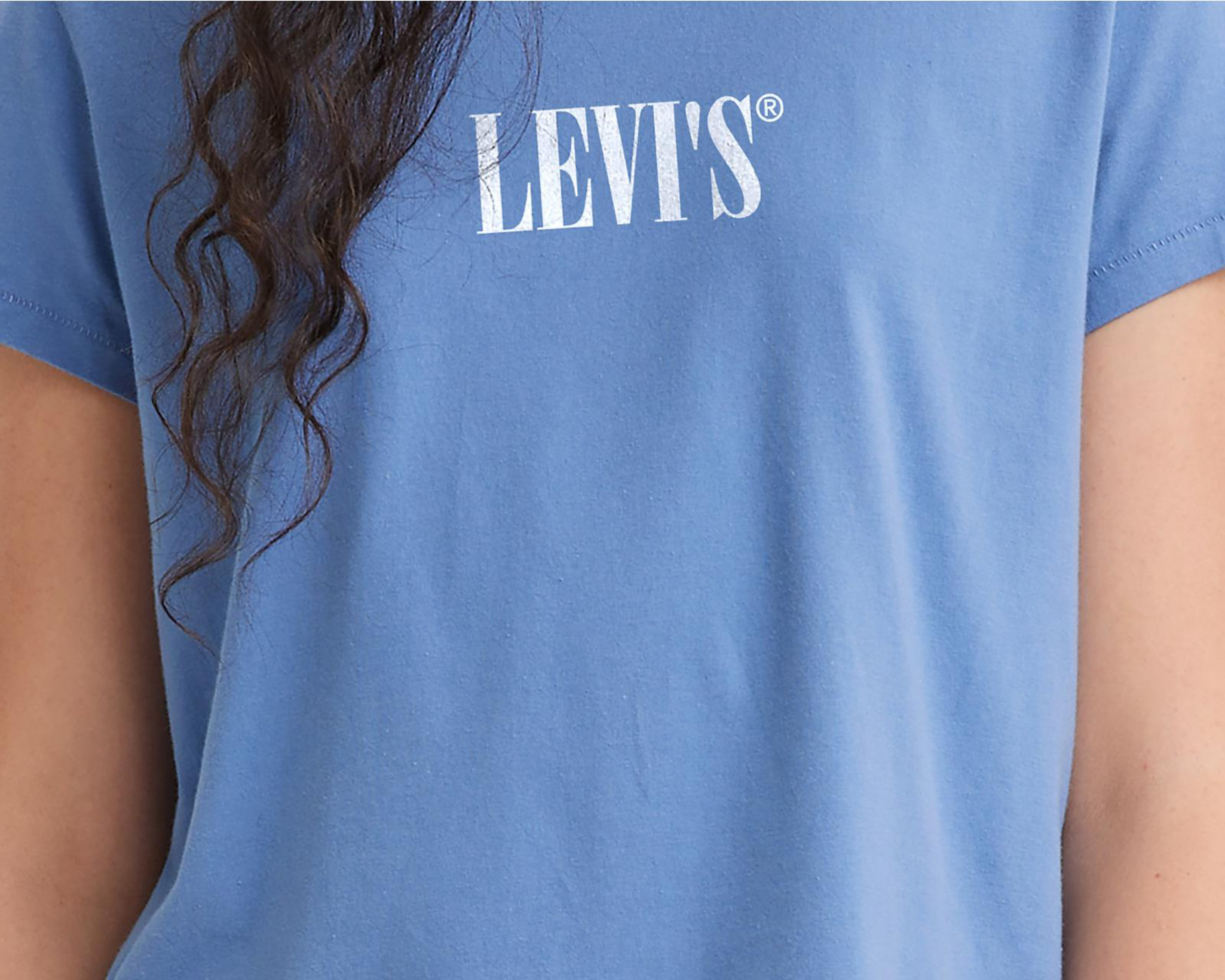 Foto 4 pulgar | Playera Levi's Azul para Mujer