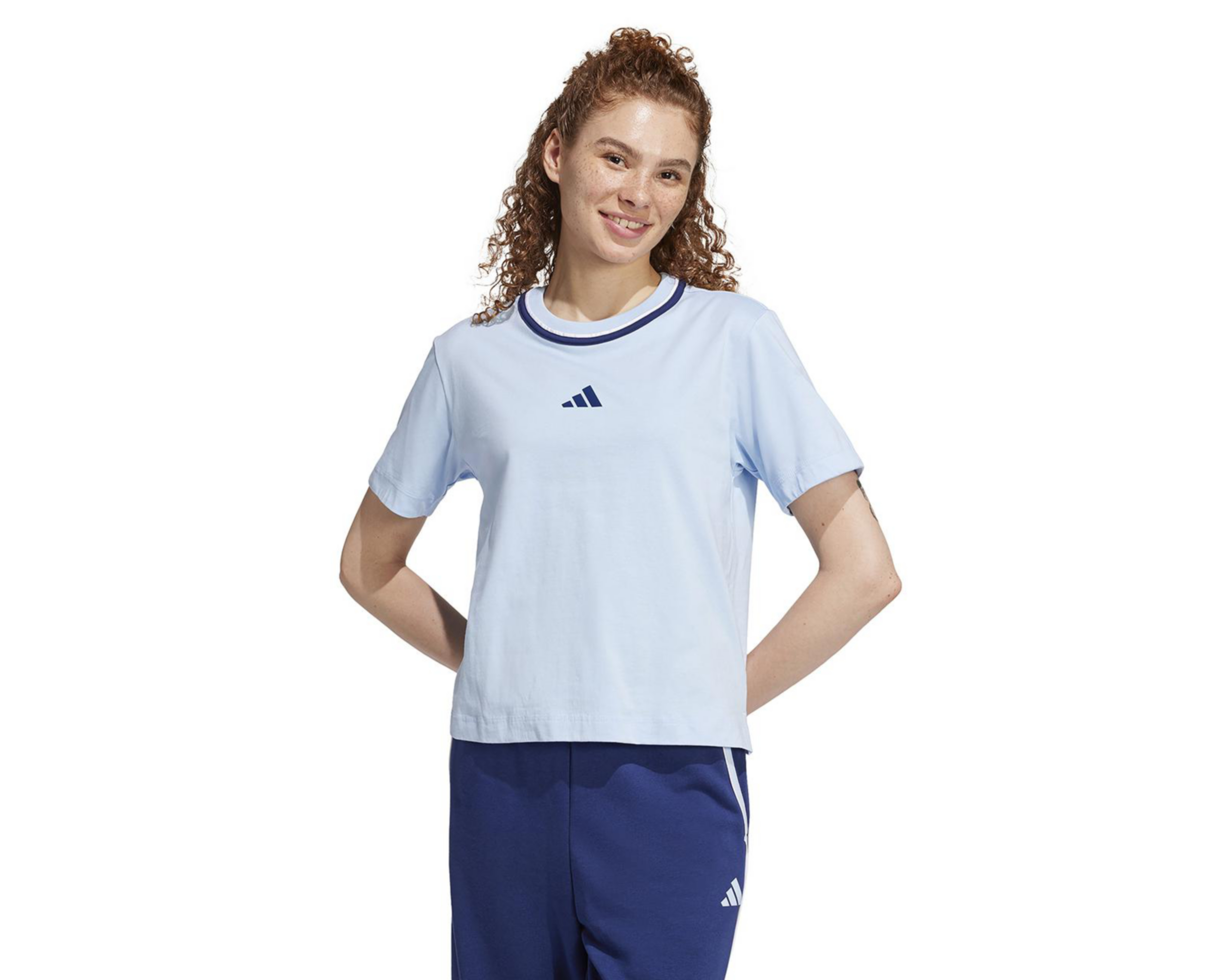 Foto 2 pulgar | Playera Deportiva Adidas Essentials Color Pop Cotton para Mujer