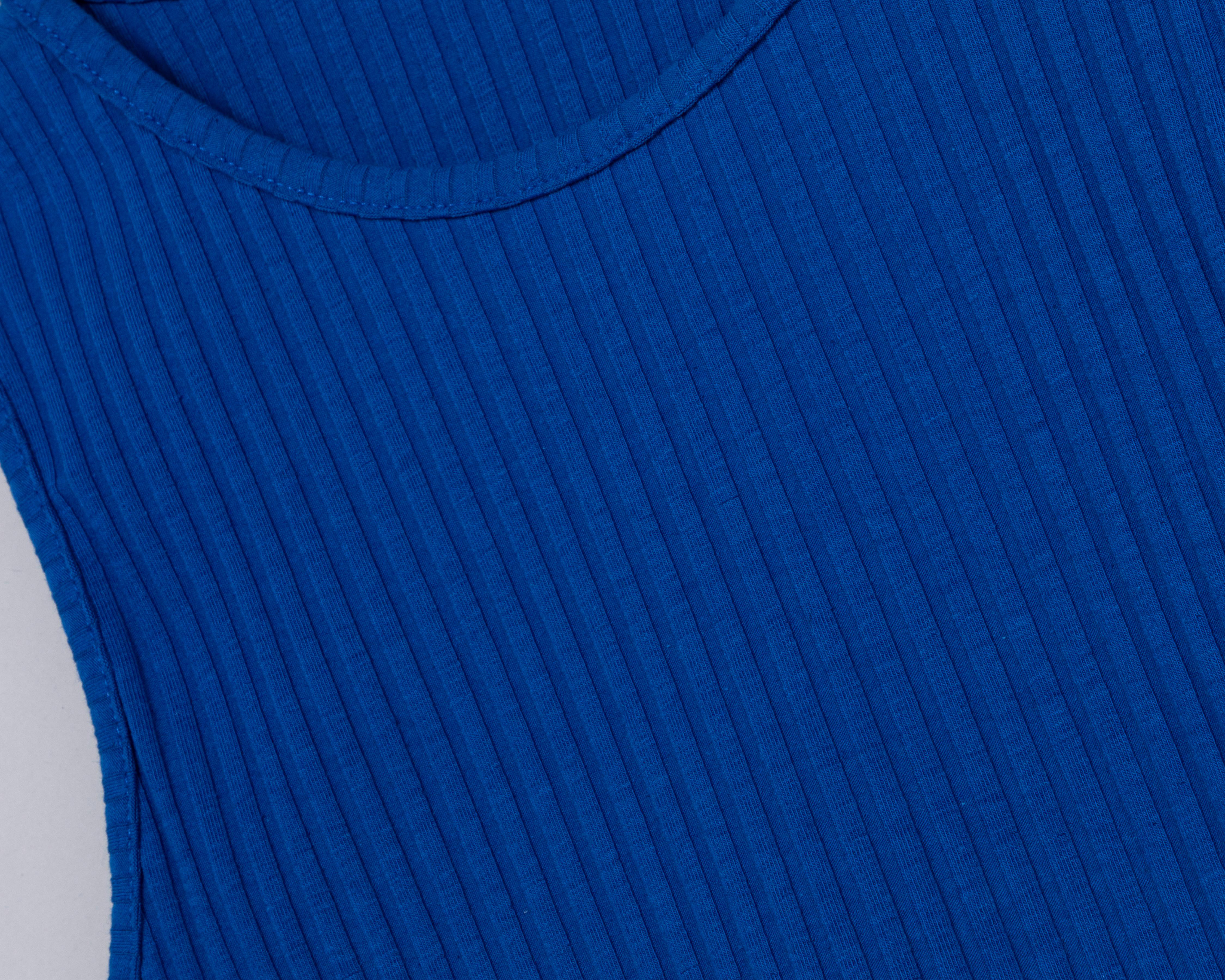 Foto 4 pulgar | Playera Thinner Azul sin Mangas