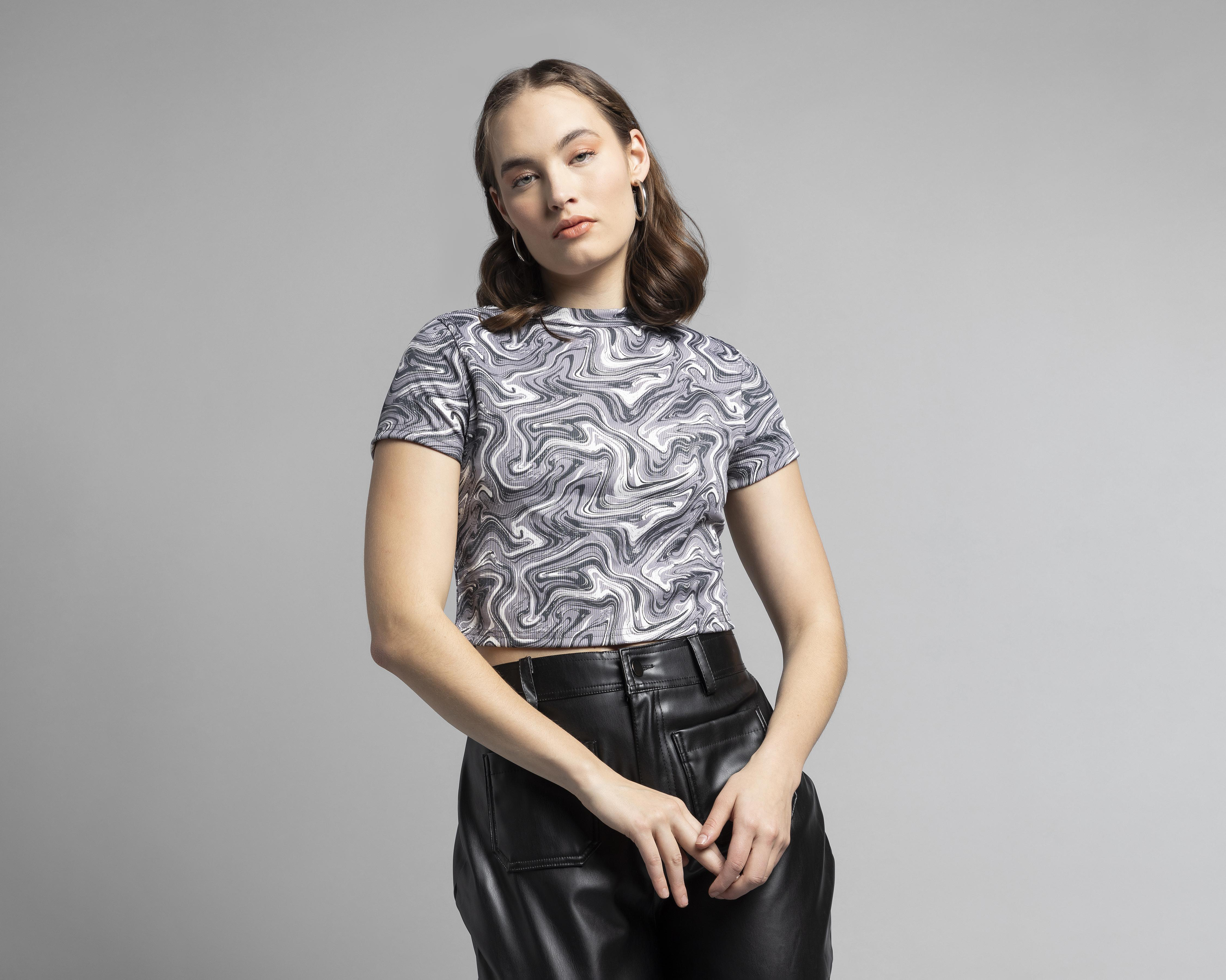Playera Thinner Manga Corta Estampada