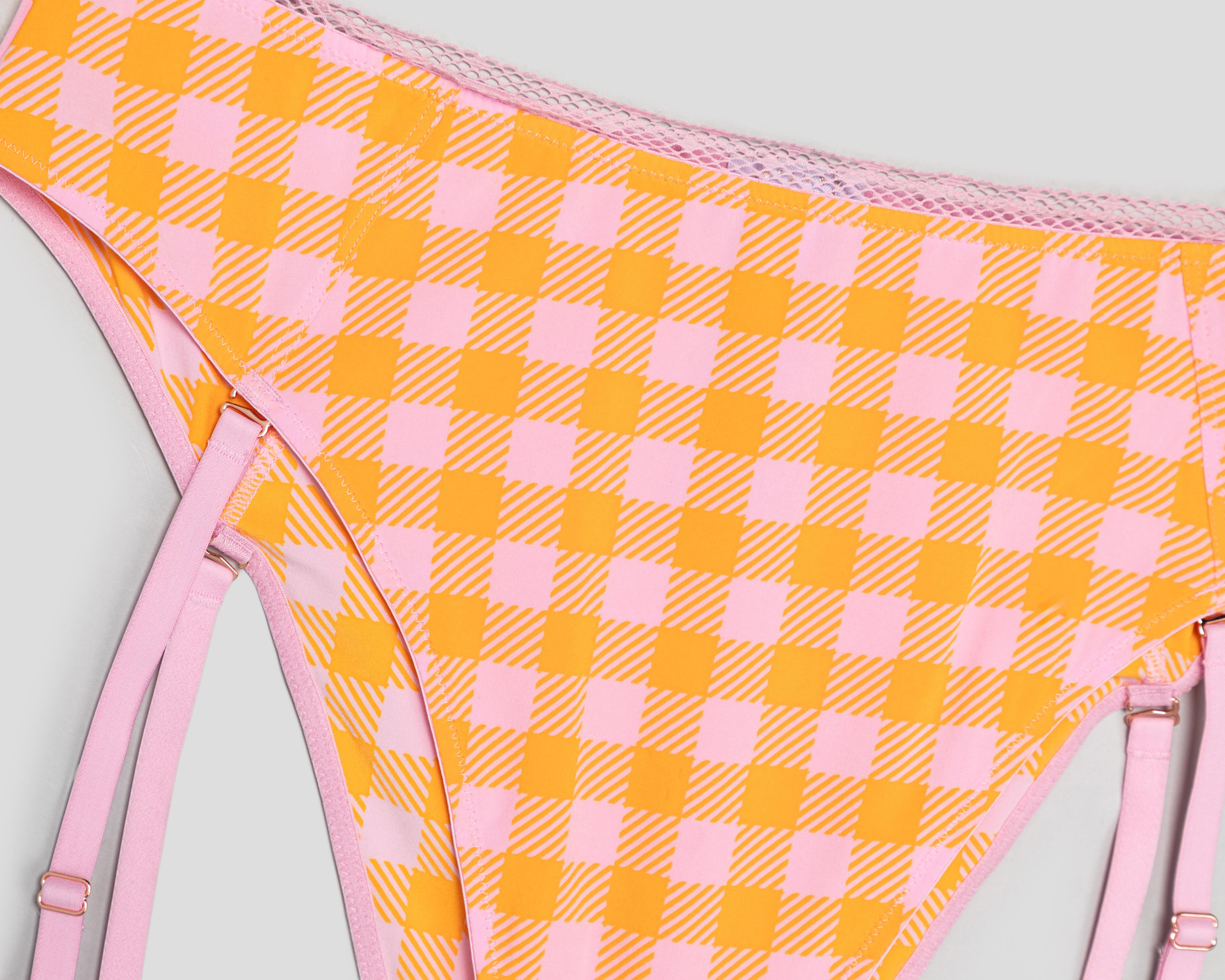 Foto 4 pulgar | Pantaleta con Tirantes Savage x Fenty para Mujer