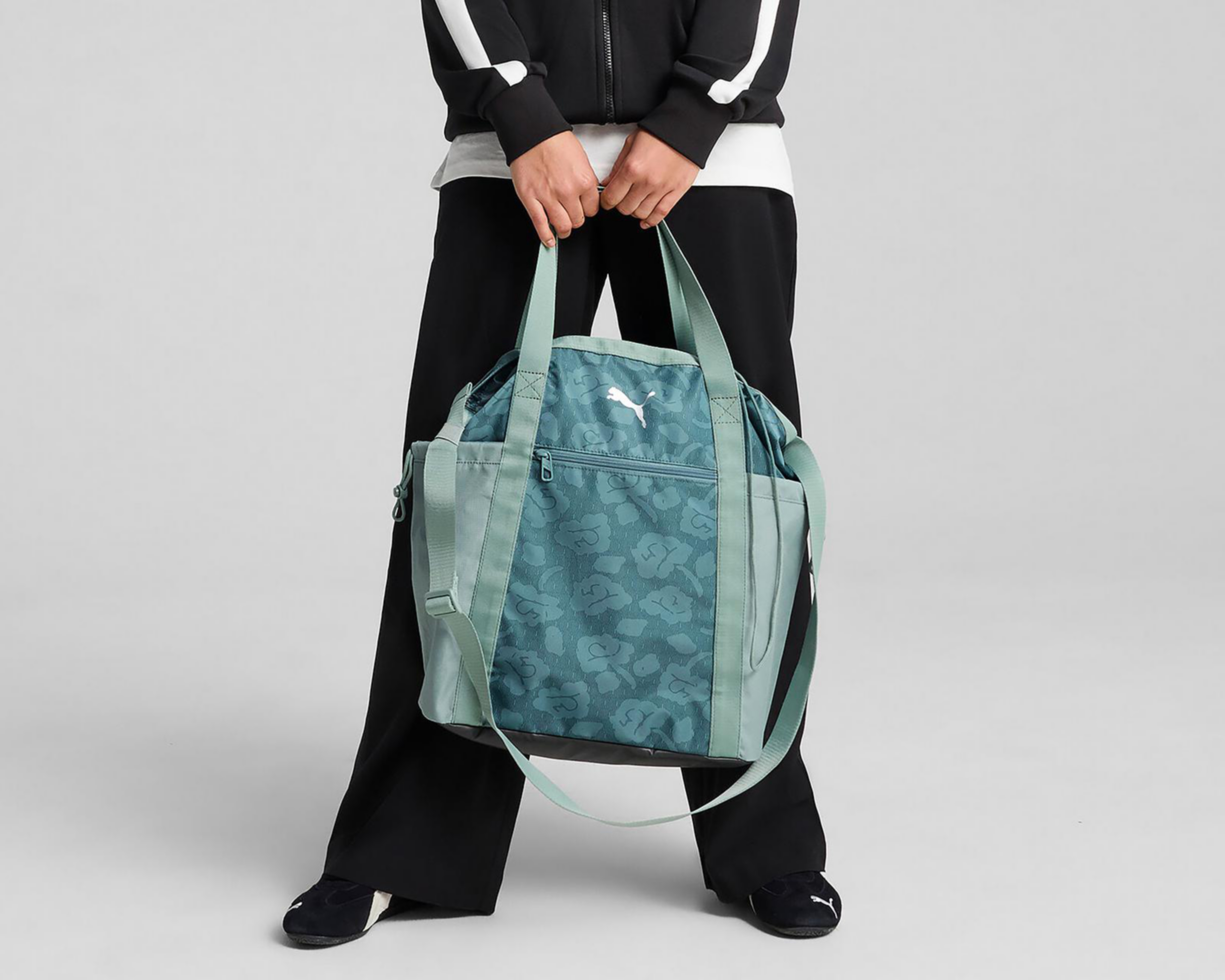 Foto 5 pulgar | Bolsa Deportiva Puma At Essential Lace Verde