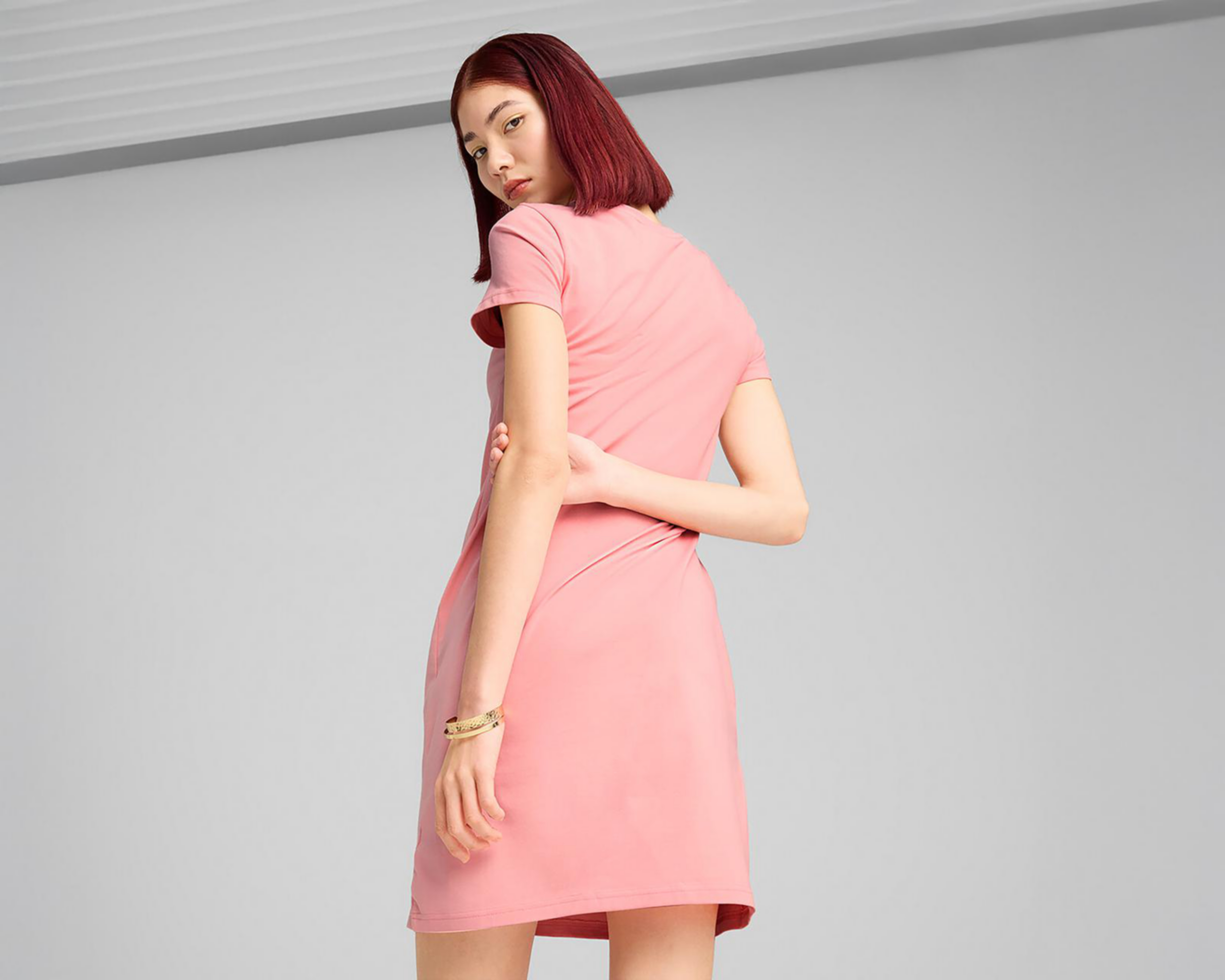Foto 5 pulgar | Vestido Puma Essentials Rosa para Mujer