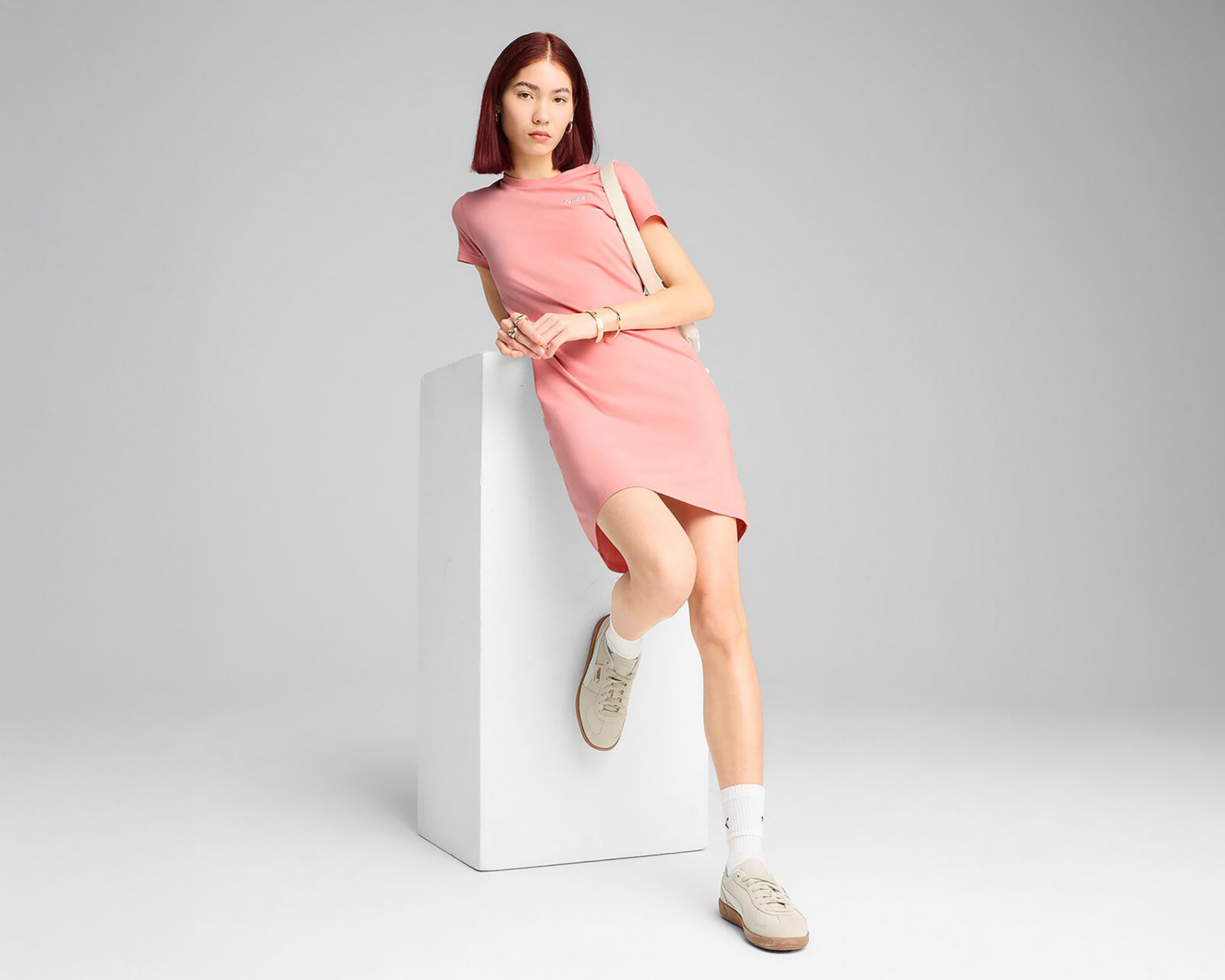 Foto 6 pulgar | Vestido Puma Essentials Rosa para Mujer