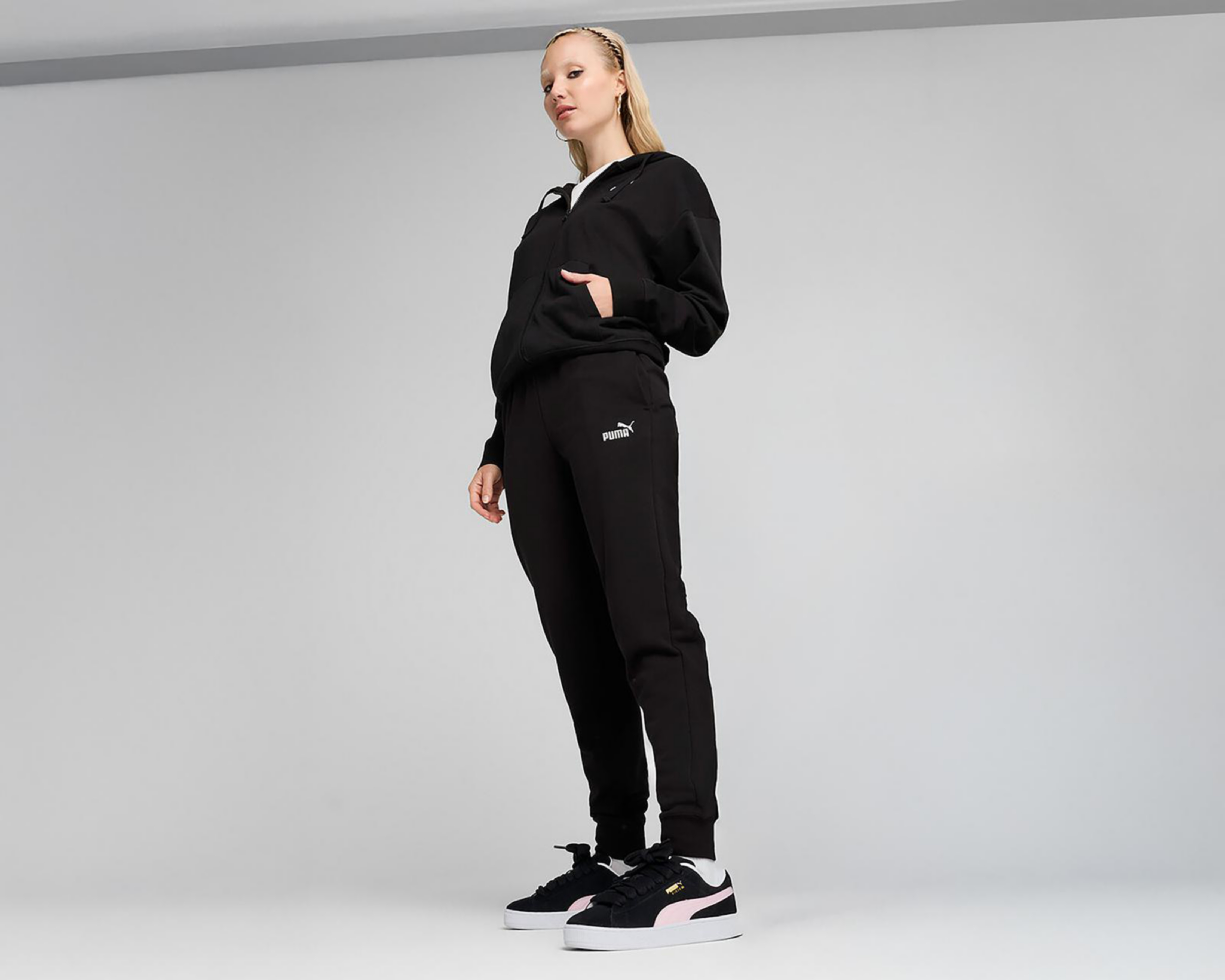Foto 6 pulgar | Pants Deportivo Puma Essentials para Mujer