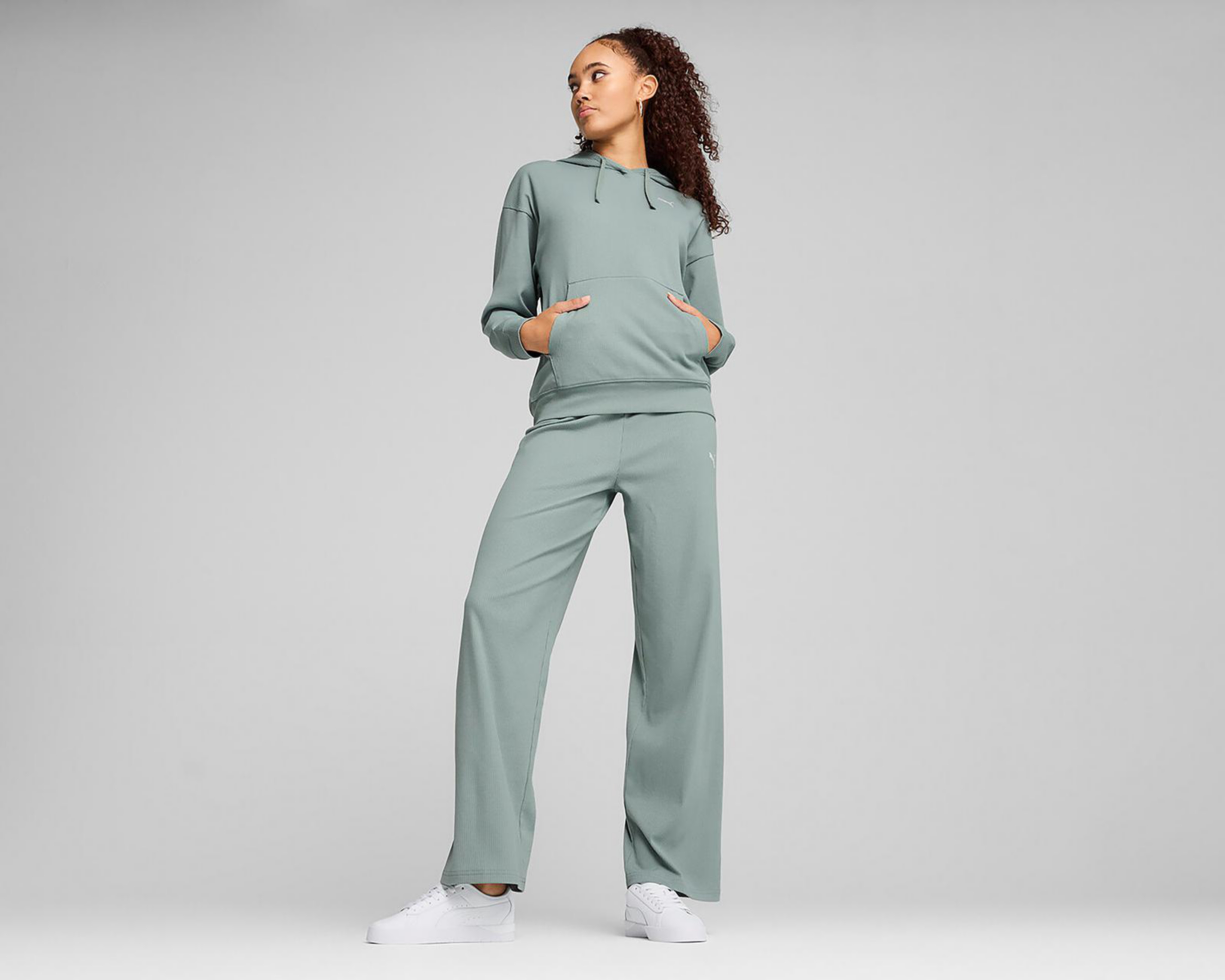 Foto 6 pulgar | Pantalón Puma Ess Elevated para Mujer