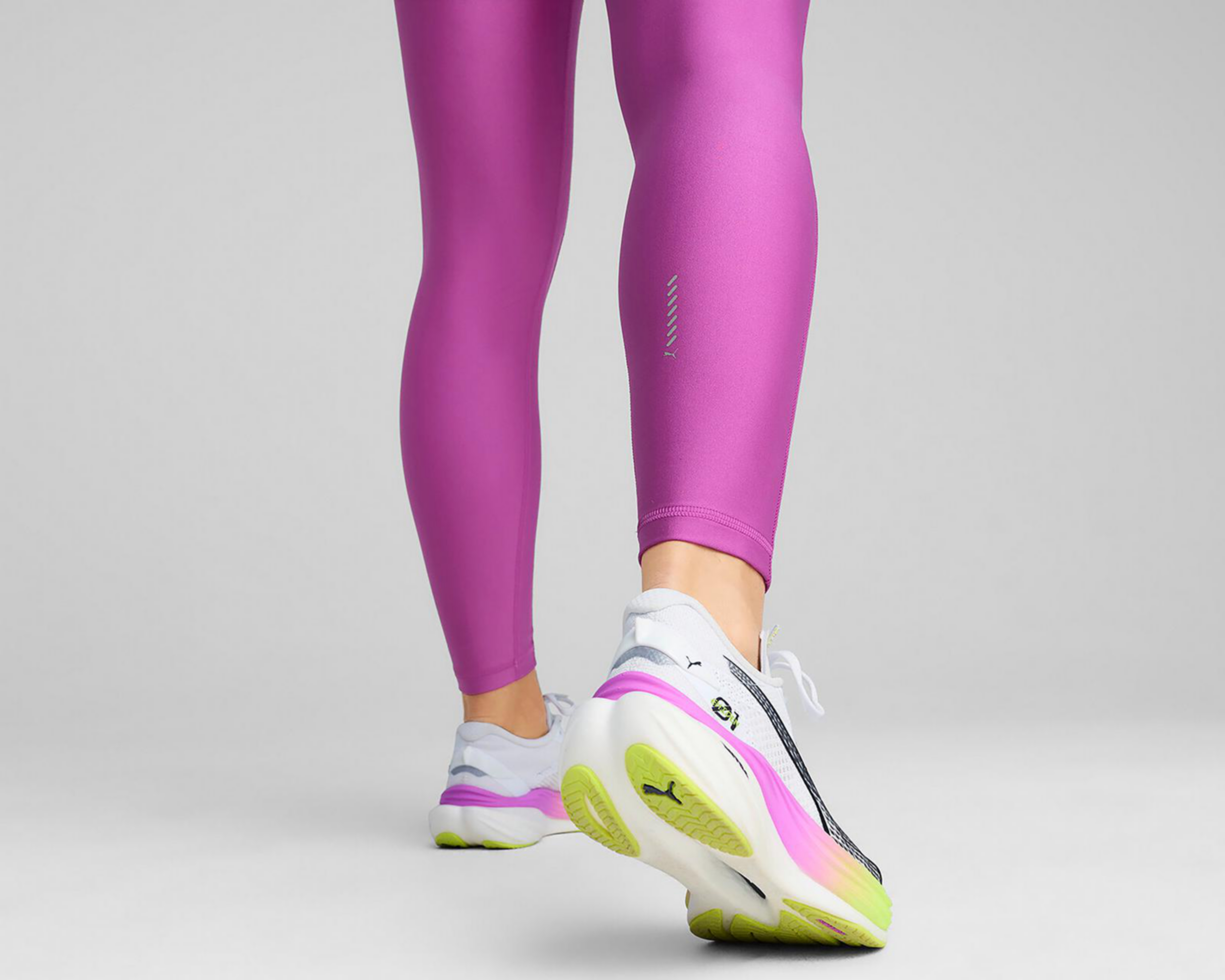 Foto 7 pulgar | Mallas para Correr Puma DryCELL para Mujer