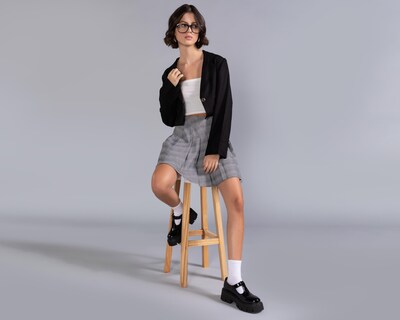 Foto 1 | Chamarra Corta Strona para Mujer