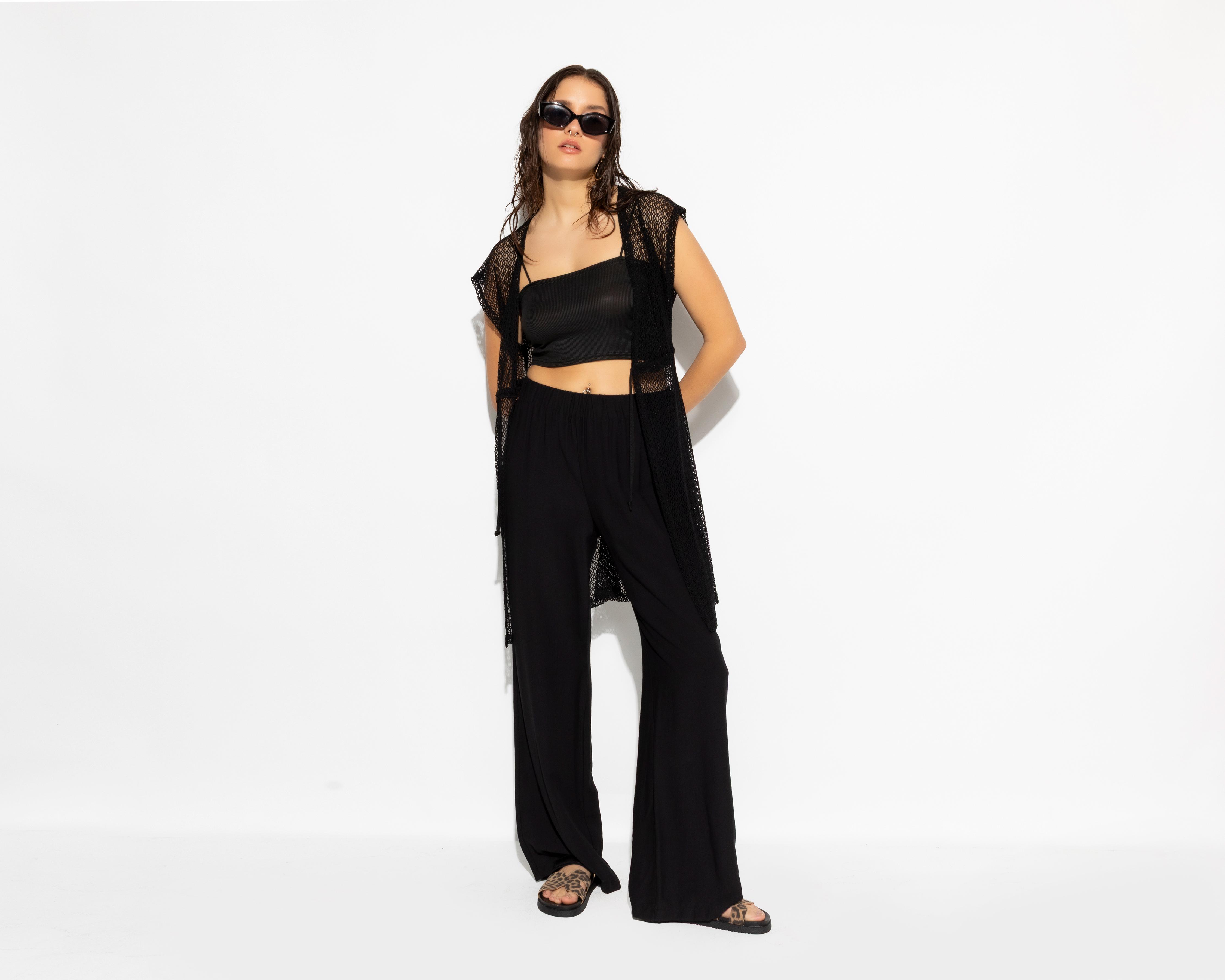 Foto 2 pulgar | Pantalón Ancho Strona Negro para Mujer