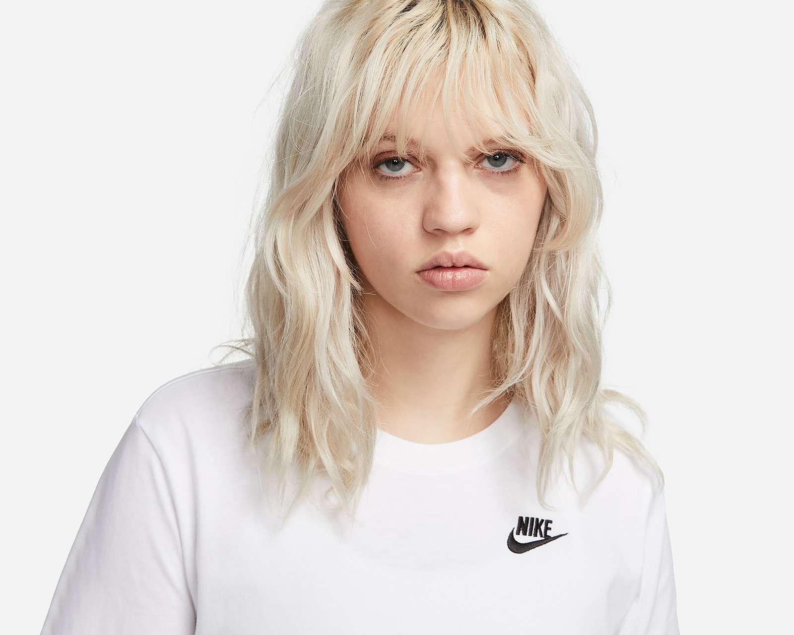 Foto 4 pulgar | Playera de Entrenamiento Nike para Mujer