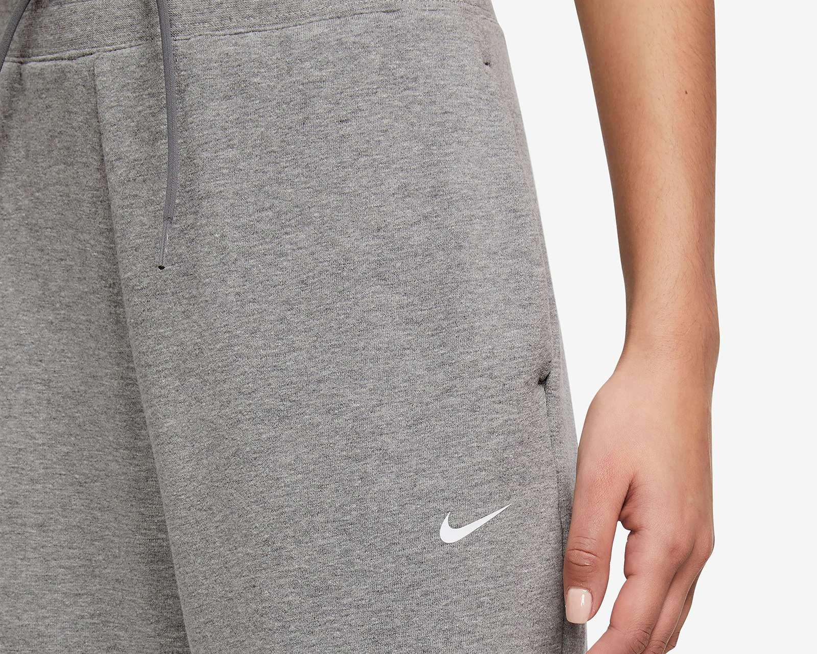 Foto 4 pulgar | Pants de Entrenamiento Nike Dri-FIT para Mujer