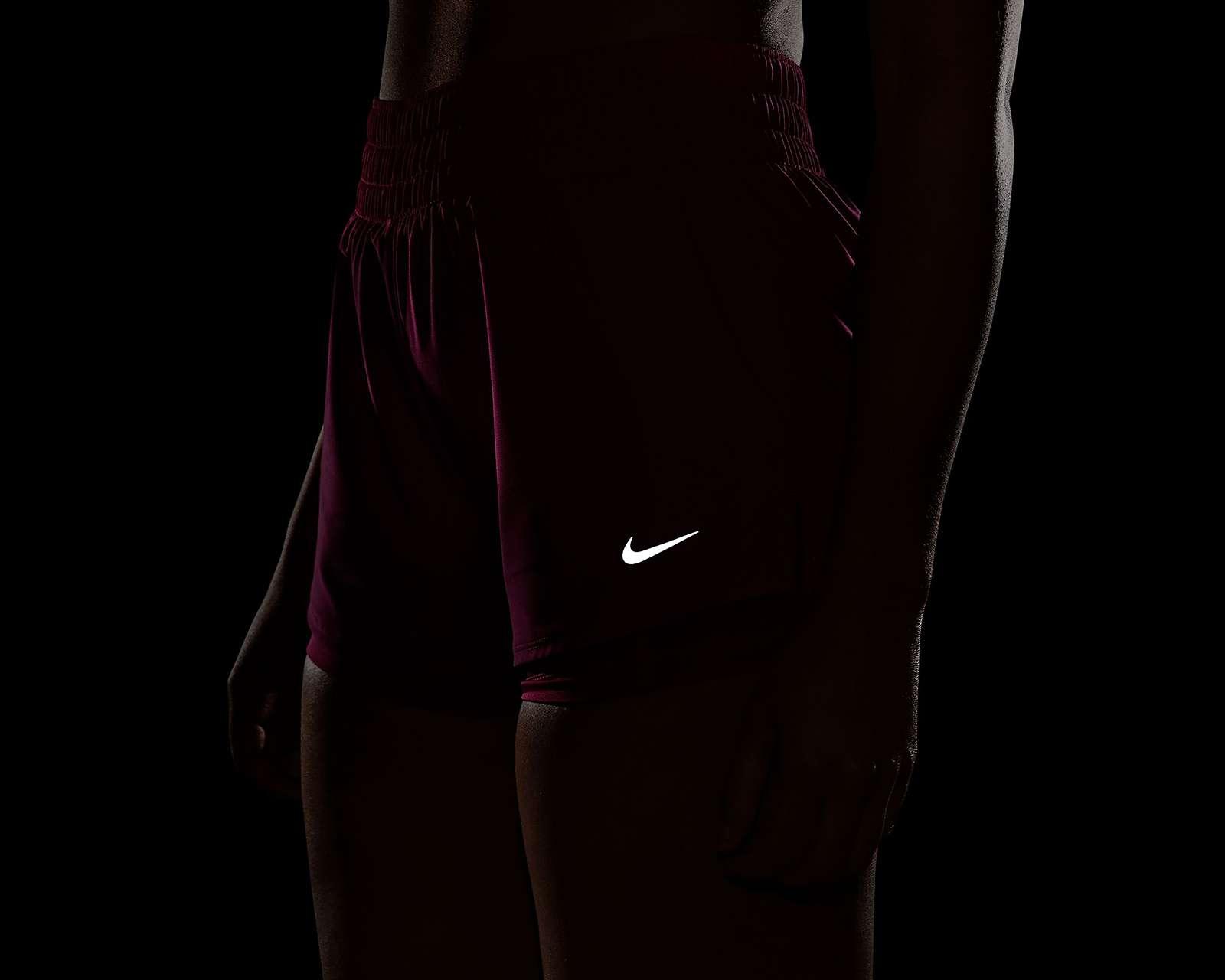 Foto 6 pulgar | Short de Entrenamieno Nike para Mujer