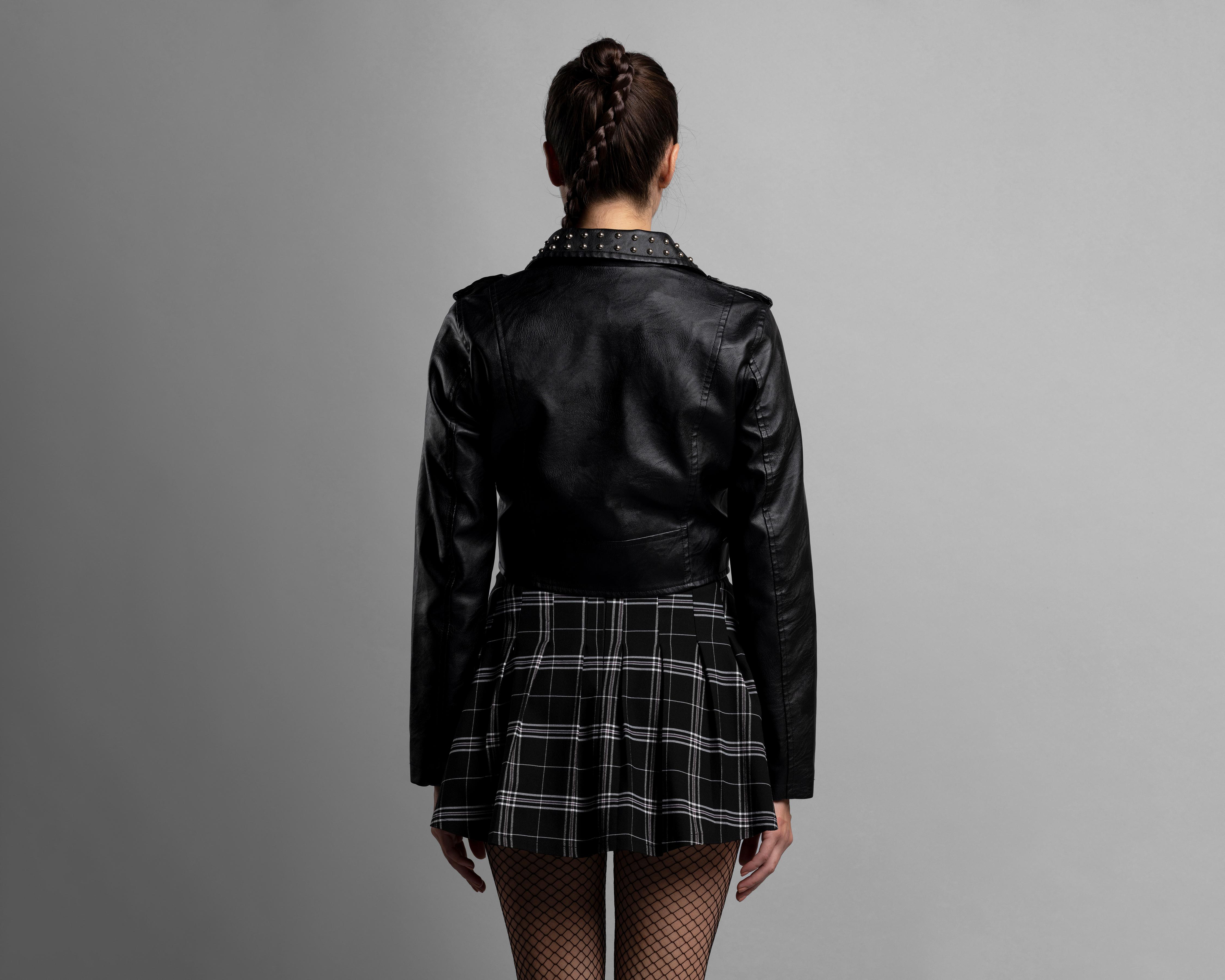 Foto 5 | Chamarra Thinner Negra con Estoperoles