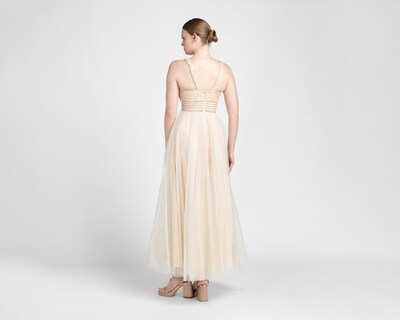 Foto 3 | Vestido de Noche Nina Ferre Beige con Bordado Largo para Mujer