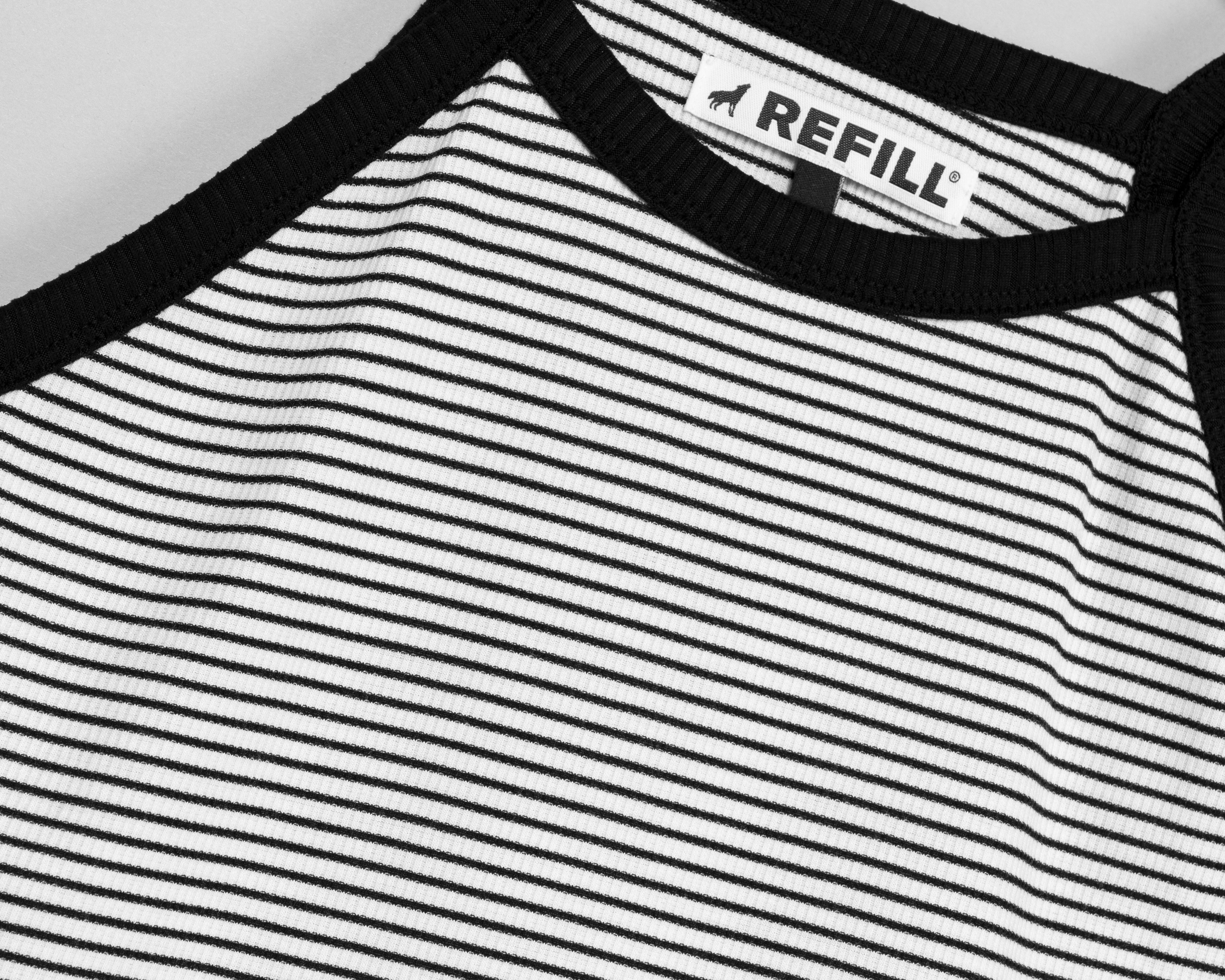 Foto 4 pulgar | Playera Refill sin Mangas para Mujer