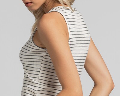 Foto 5 | Playera Refill sin Mangas Juvenil