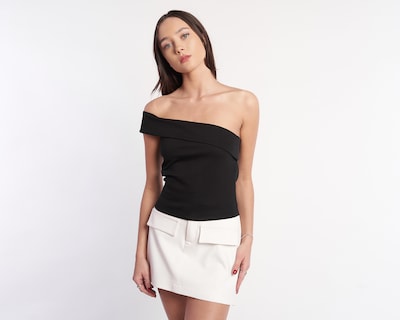 Foto 1 | Blusa Thinner Escote Bardot con una Manga
