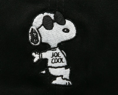 Foto 4 | Gorra Curva Snoopy