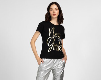 Foto 1 | Playera Jennifer Lopez Cuello Redondo