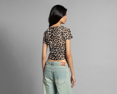 Foto 3 | Playera Thinner Animal Print para Mujer